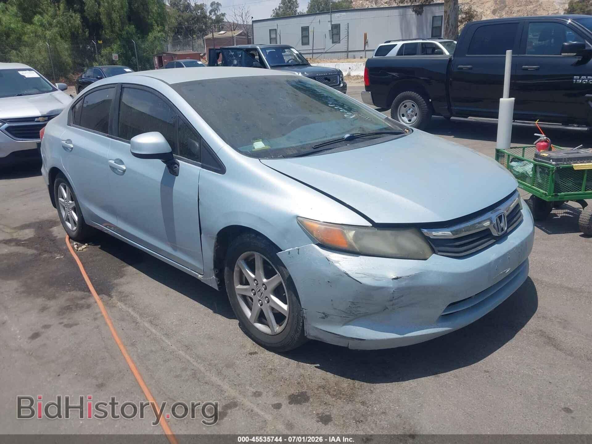 Фотография 19XFB2F56CE335634 - HONDA CIVIC 2012