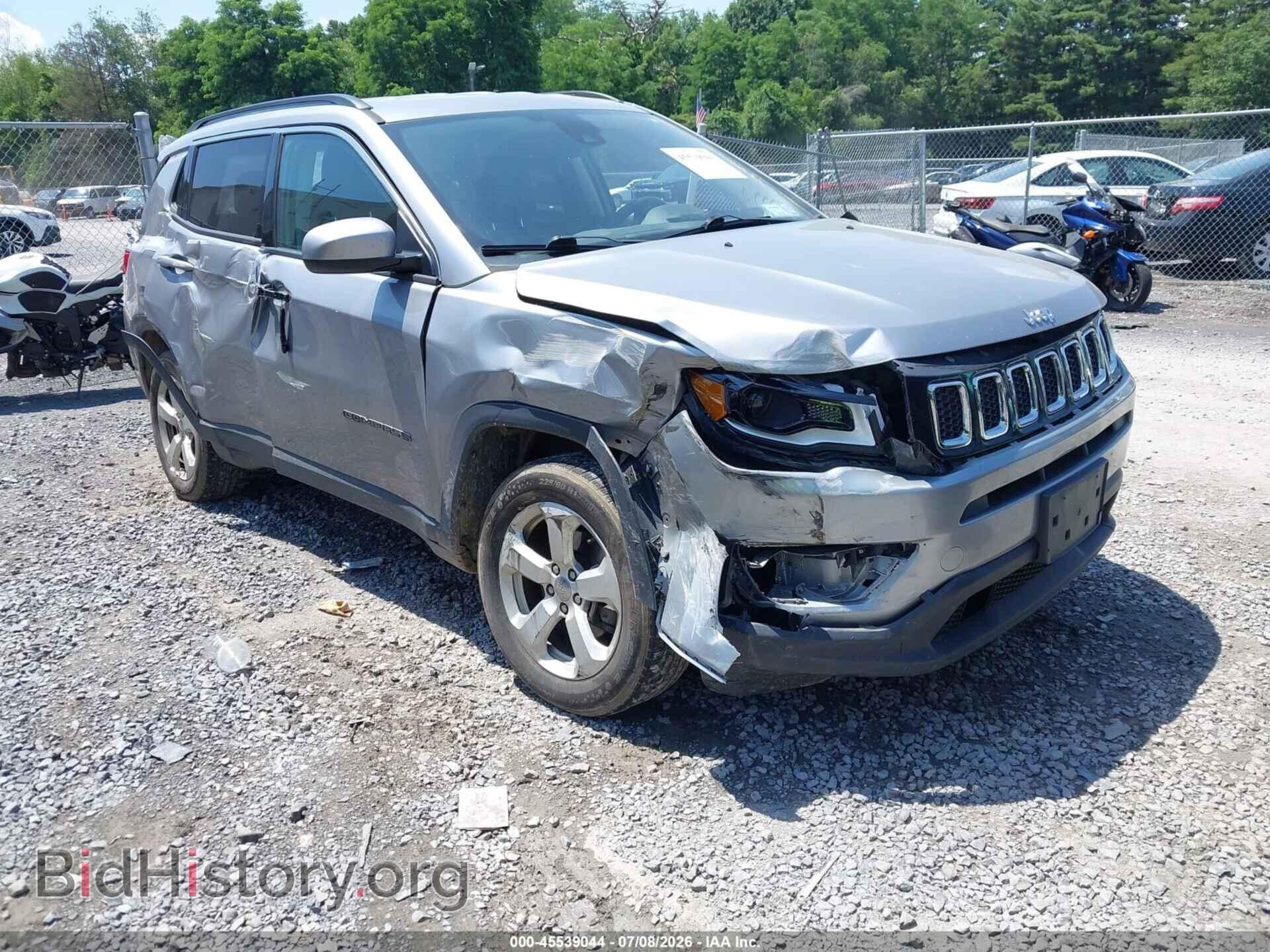 Фотография 3C4NJDBB0JT392541 - JEEP COMPASS 2018