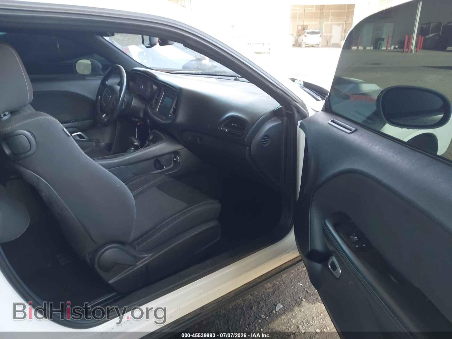 2016 DODGE CHALLENGER - VIN: 2C3CDZAG9GH176850 - Photo 5