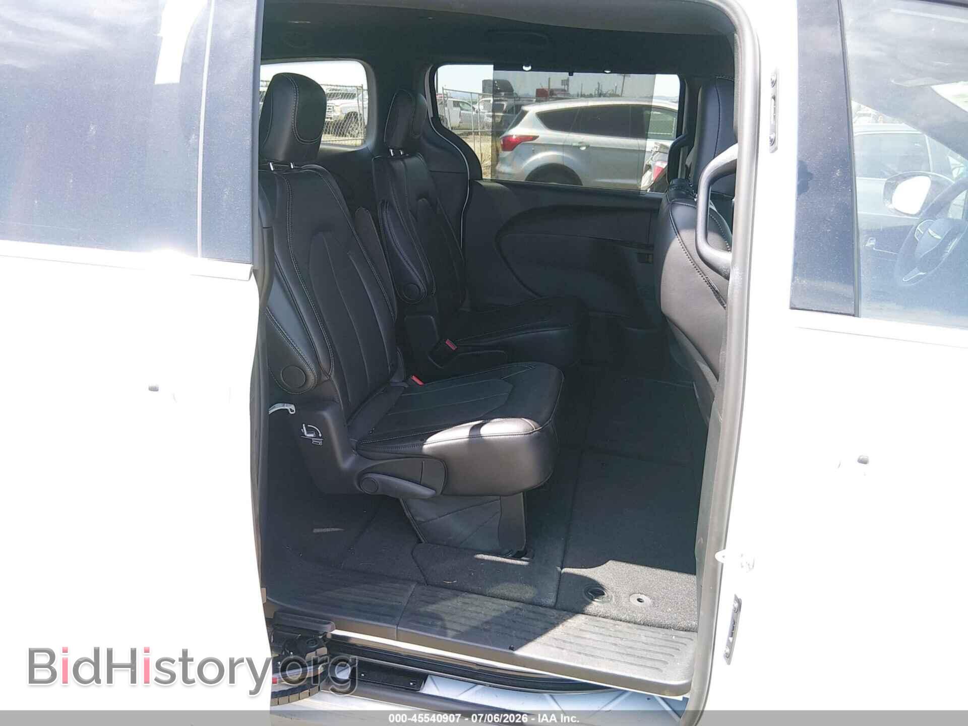 2026 CHRYSLER PACIFICA - VIN: 2C4RC1BG0TR254655 - Photo 8