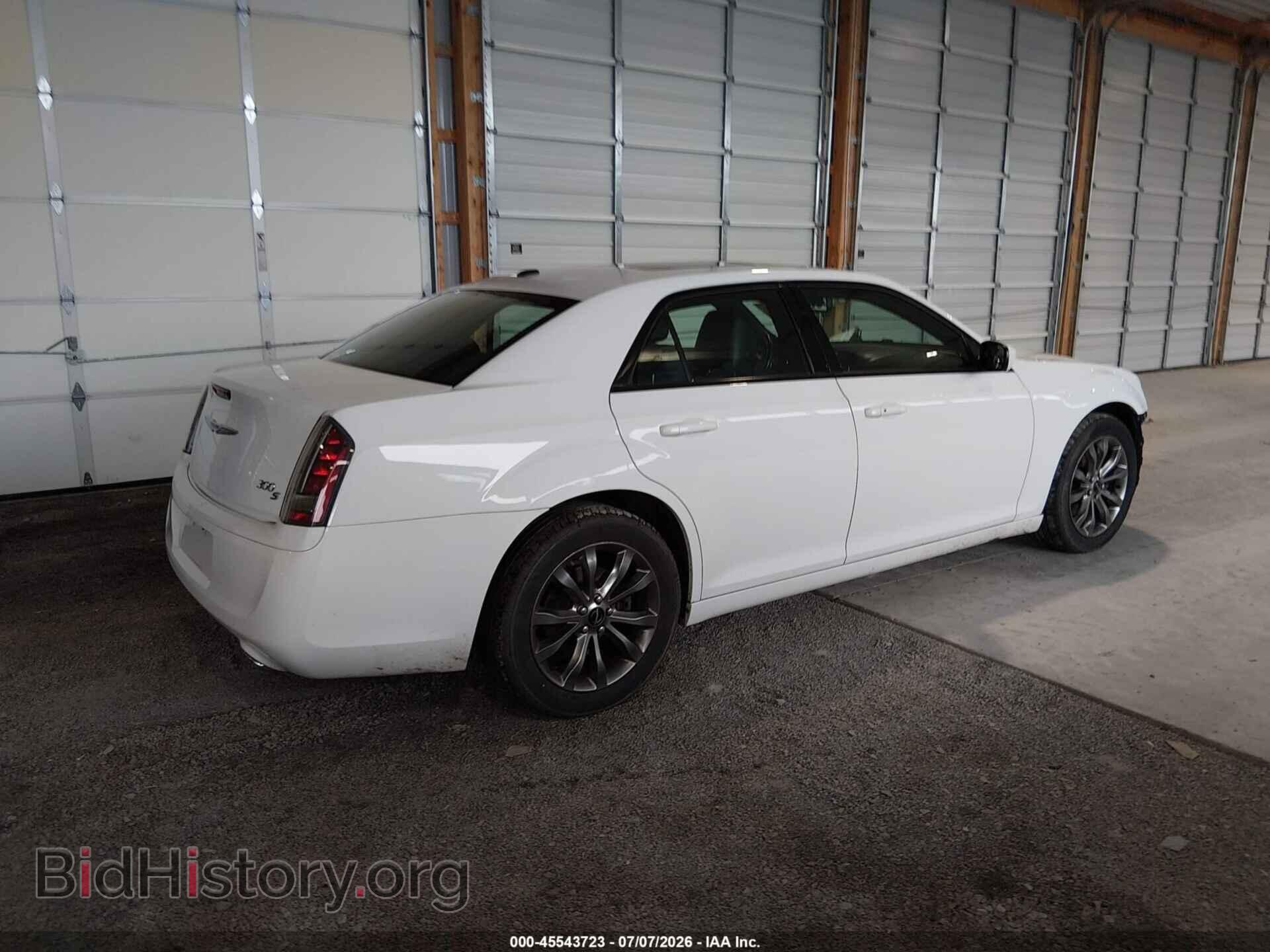 2014 CHRYSLER 300 - VIN: 2C3CCAGG7EH374142 - Фото 4