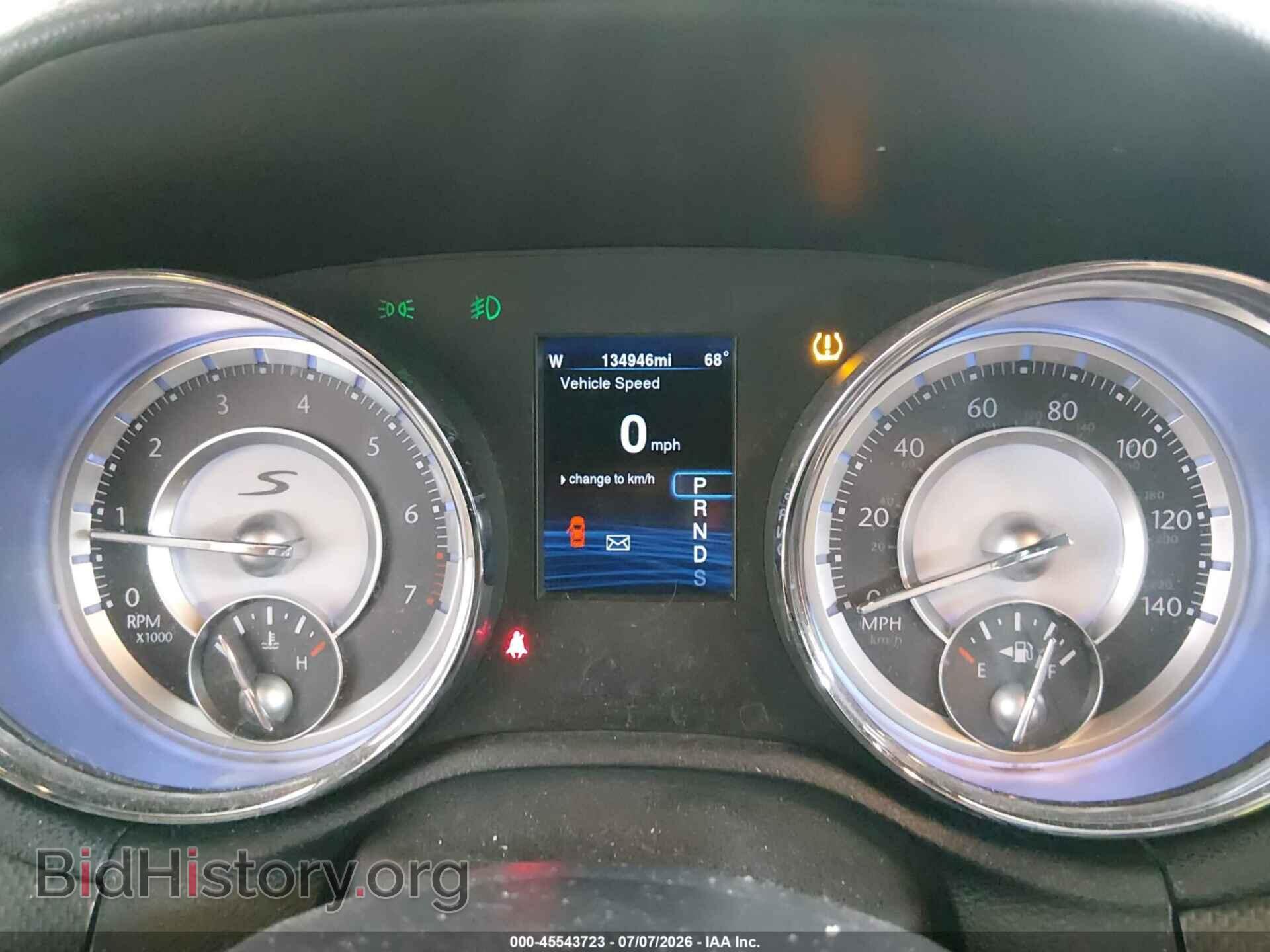 2014 CHRYSLER 300 - VIN: 2C3CCAGG7EH374142 - Фото 7