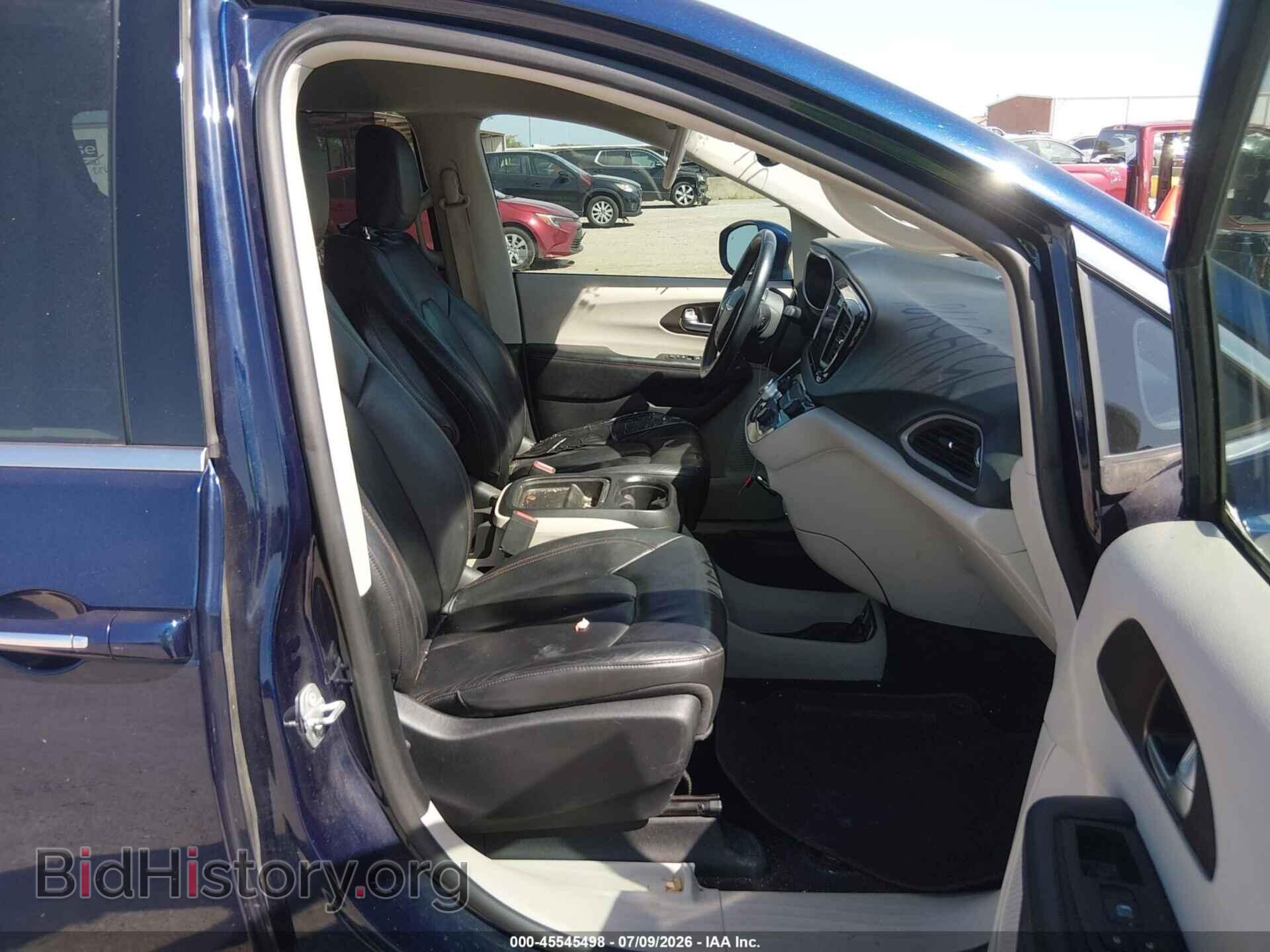 2017 CHRYSLER PACIFICA - VIN: 2C4RC1BG5HR661264 - Photo 5