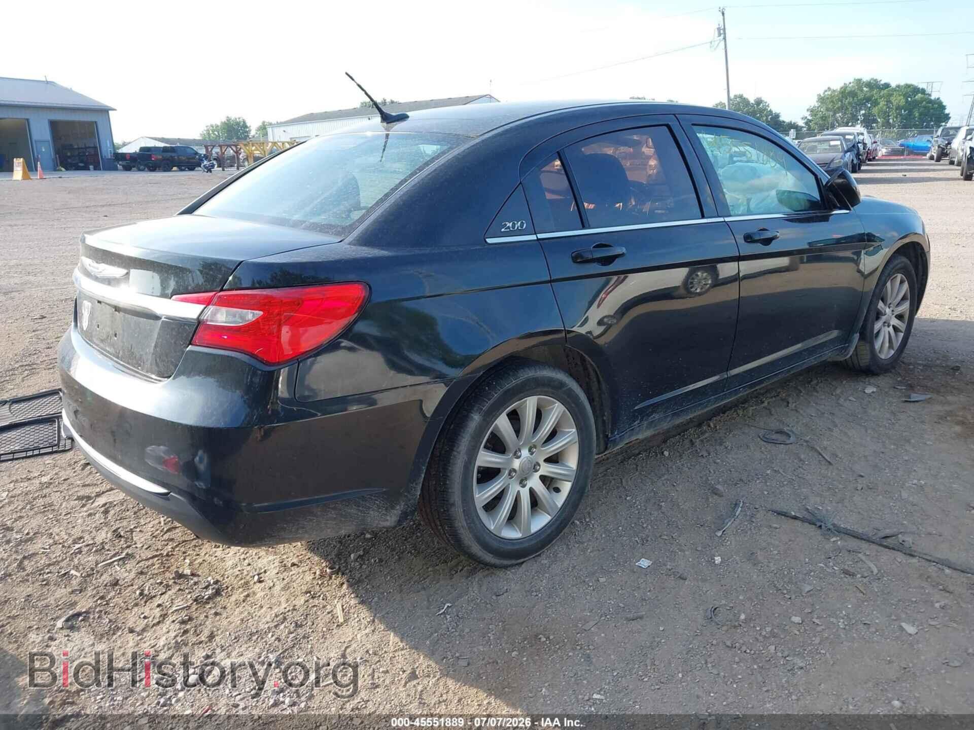2013 CHRYSLER 200 - VIN: 1C3CCBBB5DN513983 - Photo 4