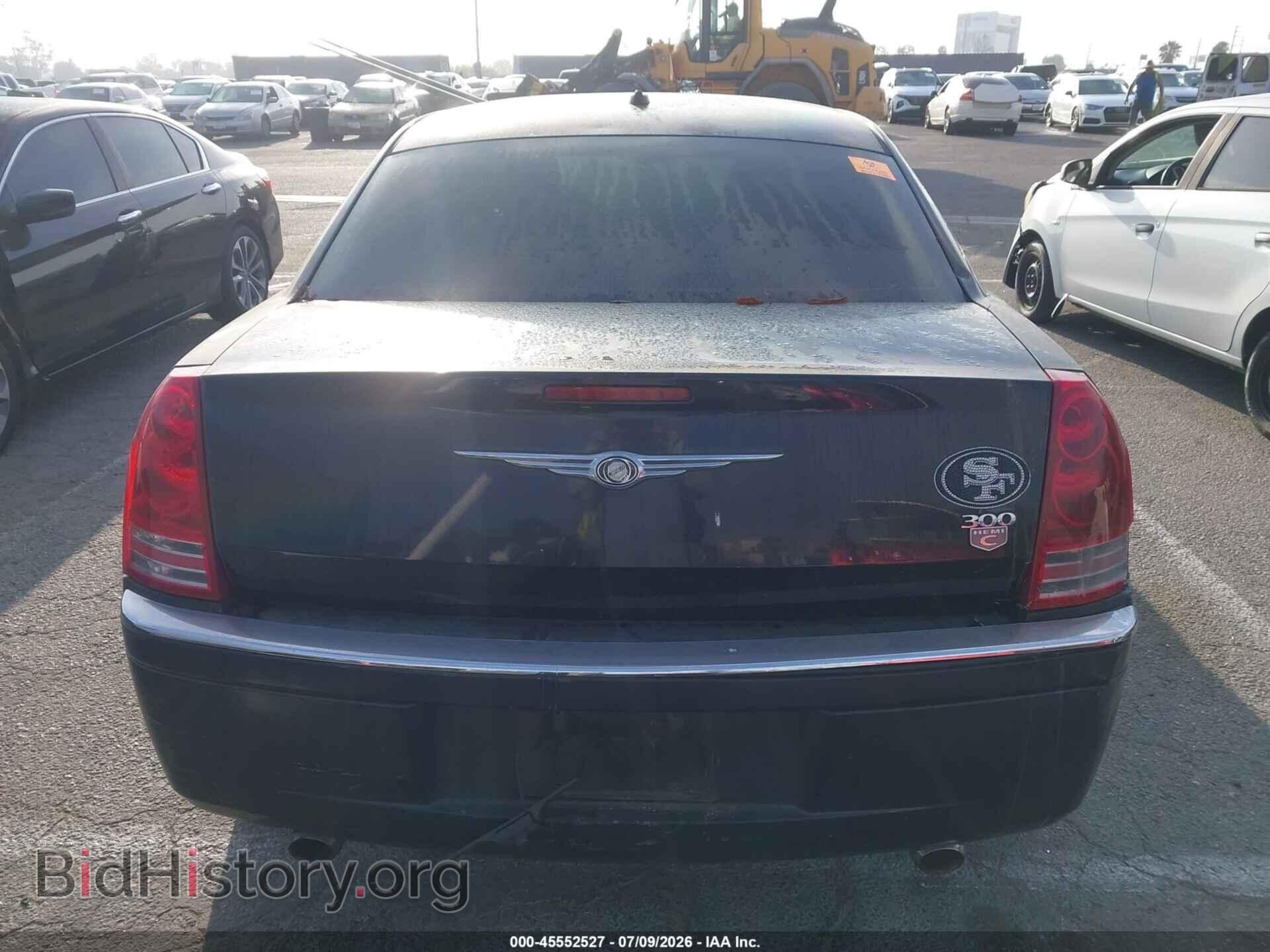 2008 CHRYSLER 300C - VIN: 2C3KA63H28H193628 - Фото 18