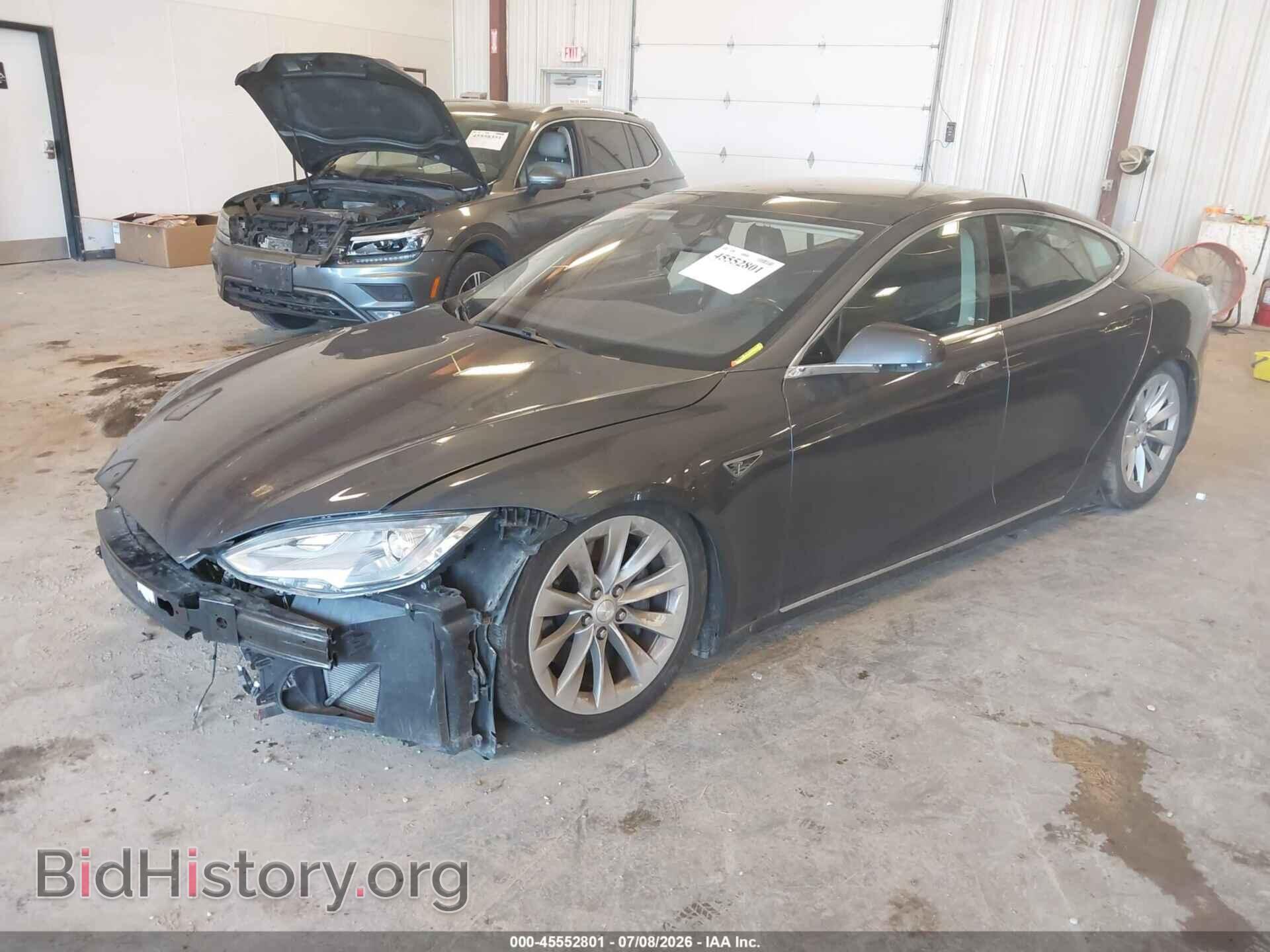 2016 Tesla MODEL S (VIN 5YJSA1E29GF134586) — фото 2 из 15