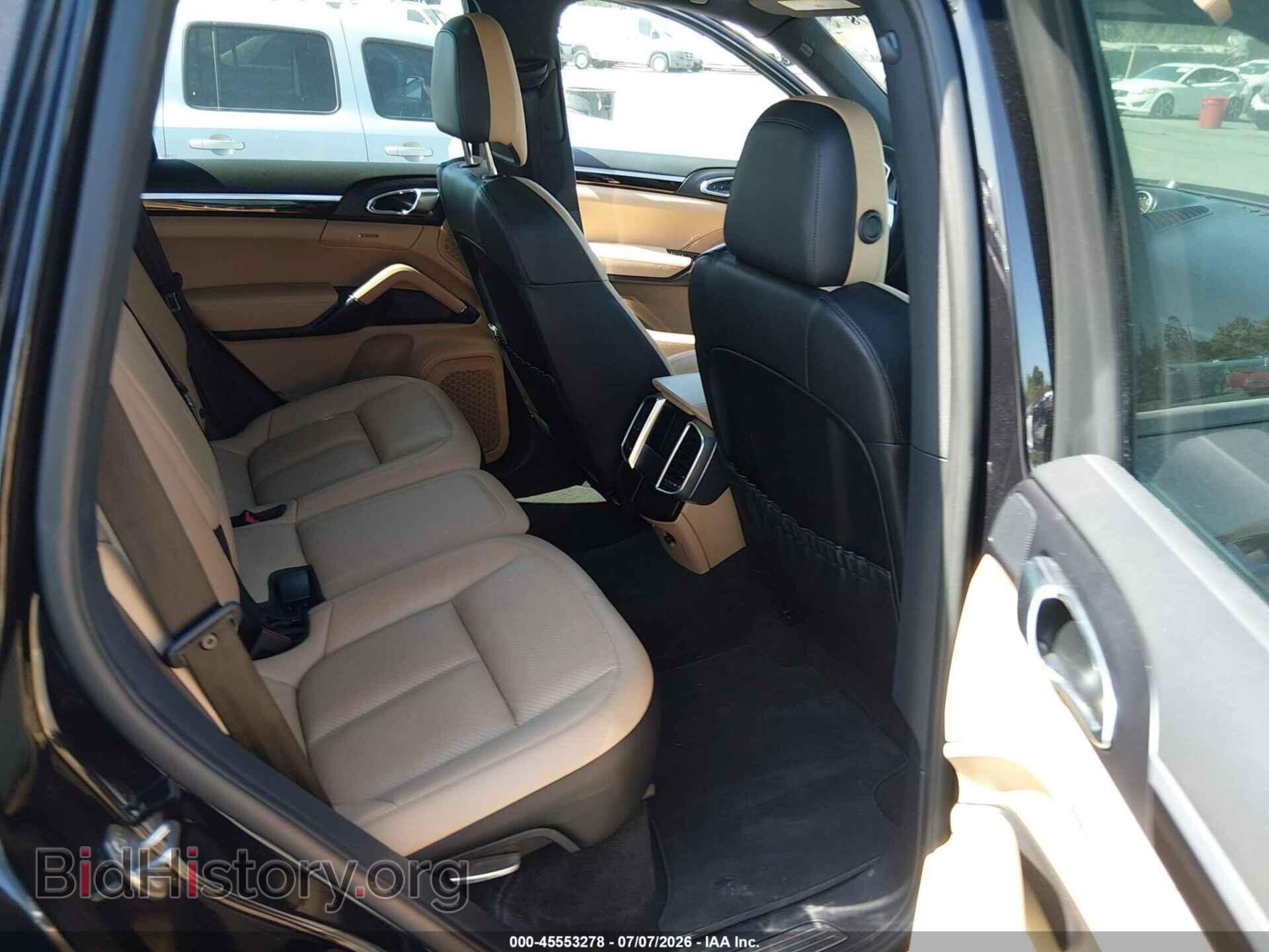 2016 PORSCHE CAYENNE - VIN: WP1AA2A21GKA10868 - Фото 8