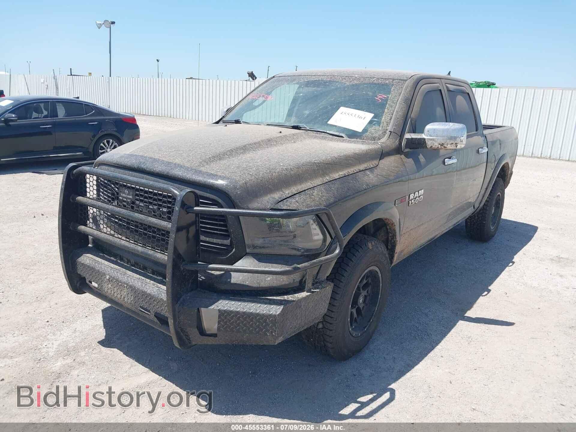 2017 RAM 1500 - VIN: 1C6RR7NM6HS882851 - Photo 2
