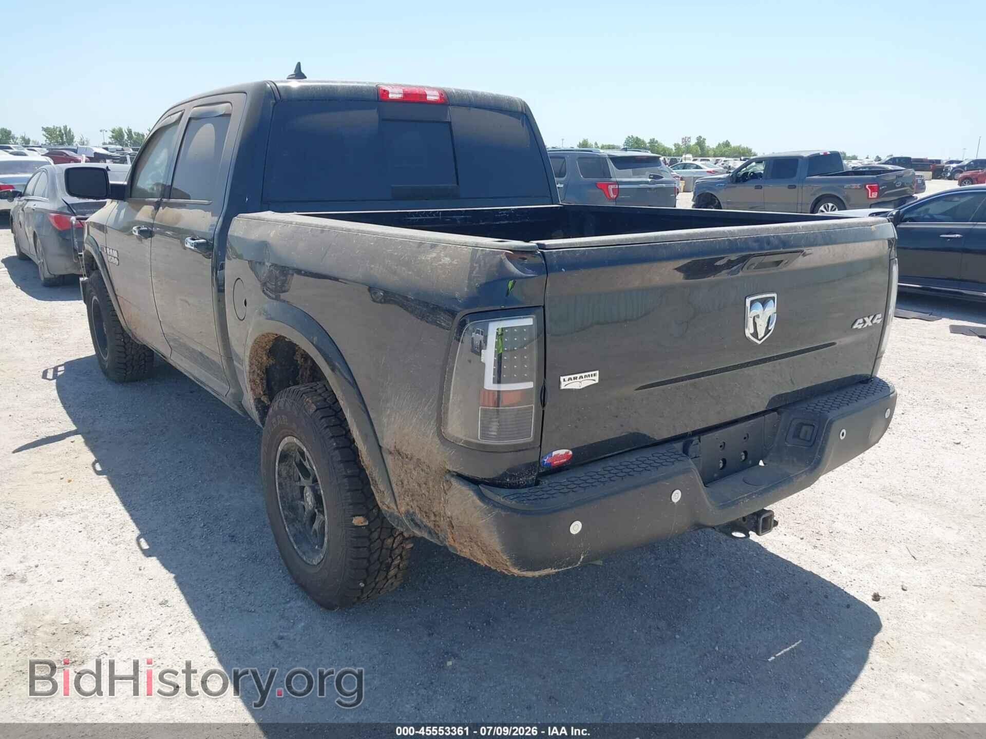 2017 RAM 1500 - VIN: 1C6RR7NM6HS882851 - Photo 3