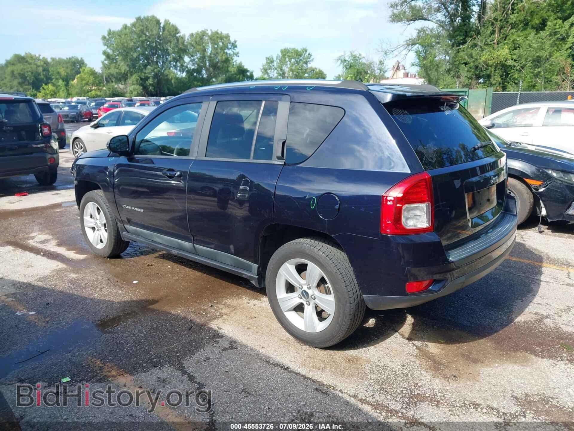 2011 JEEP COMPASS - VIN: 1J4NT1FB4BD143924 - Photo 3