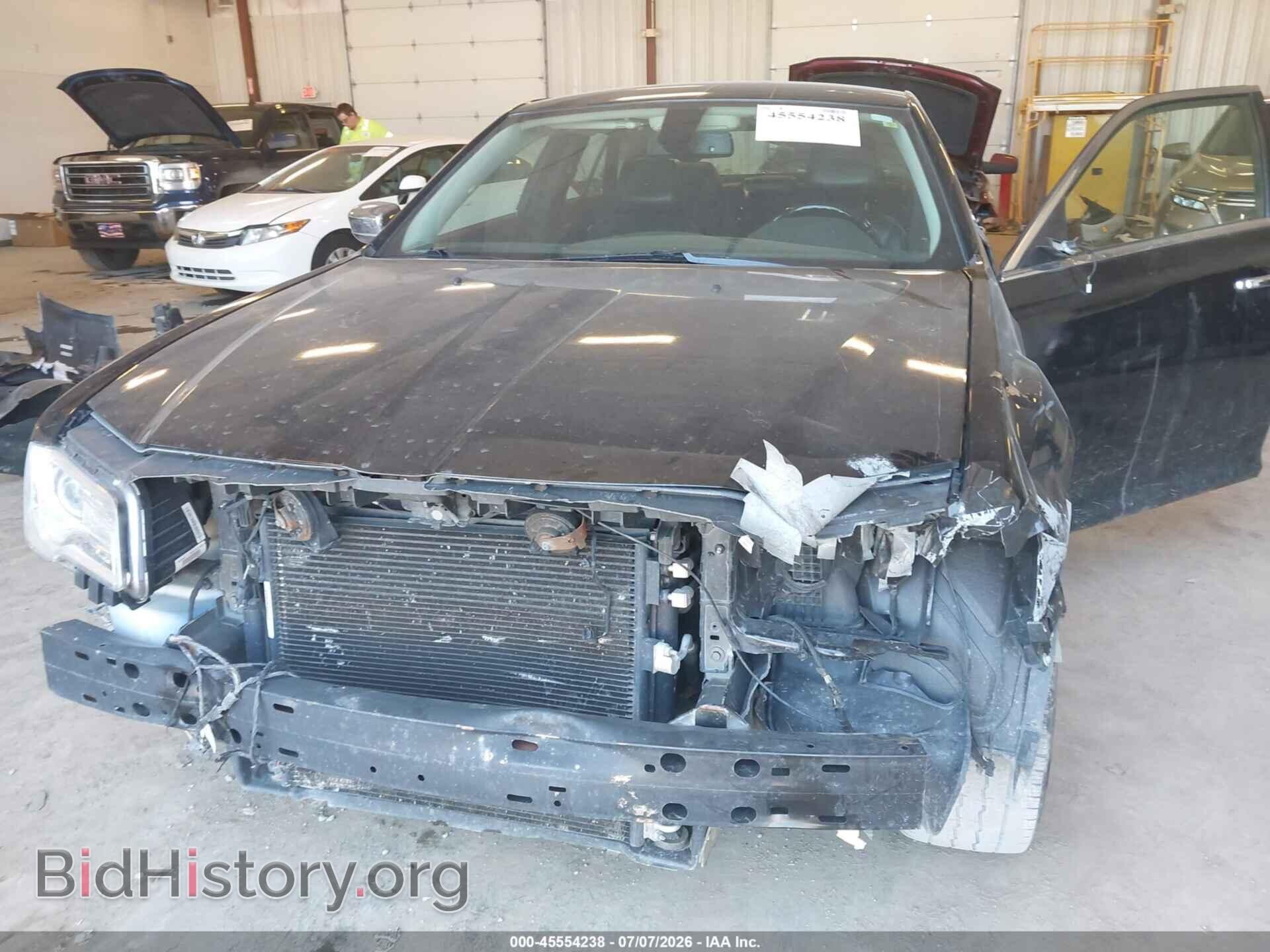 2019 CHRYSLER 300 - VIN: 2C3CCAEG9KH528137 - Photo 6