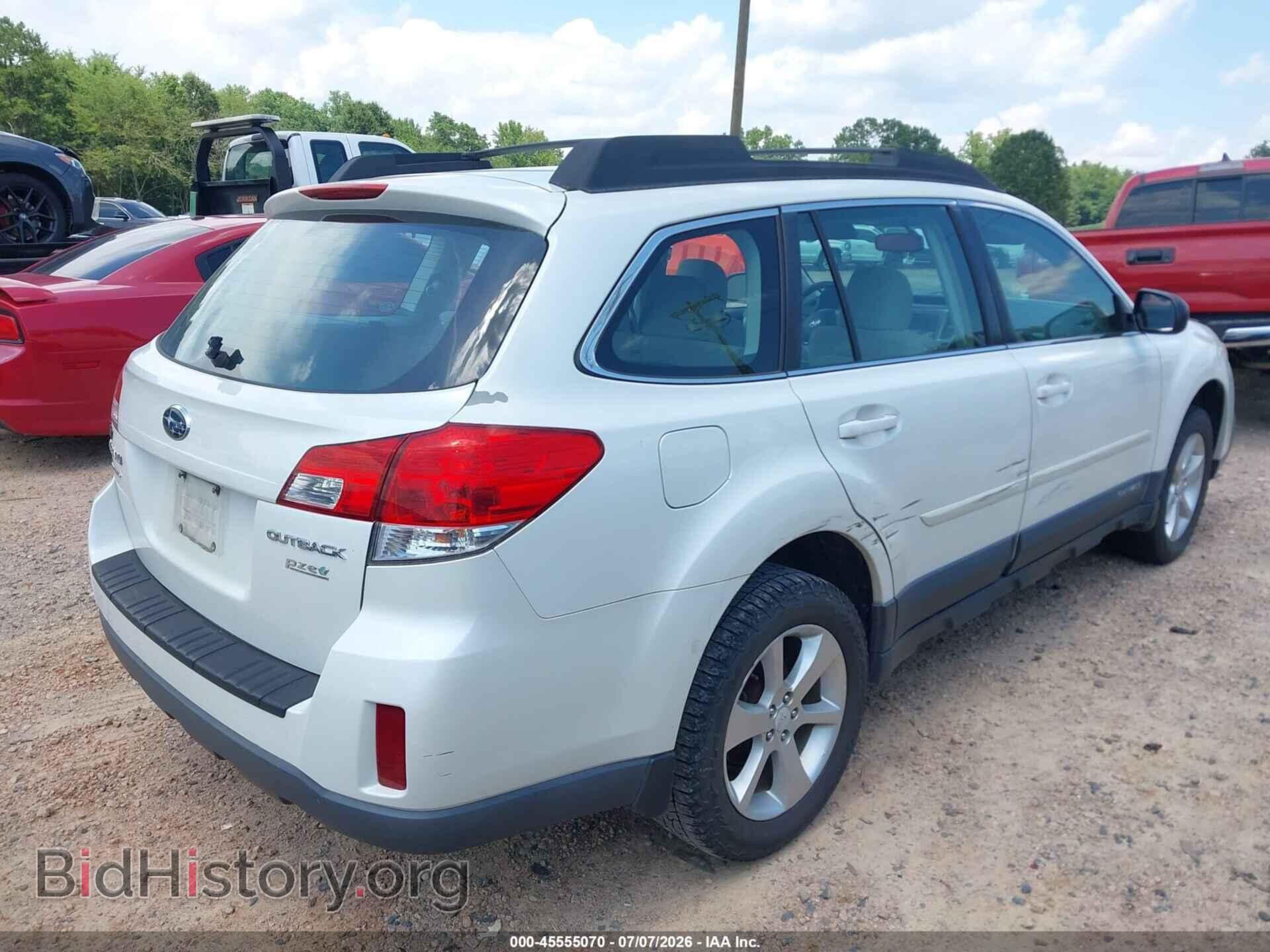 2014 SUBARU OUTBACK - VIN: 4S4BRBAC2E3246021 - Photo 4