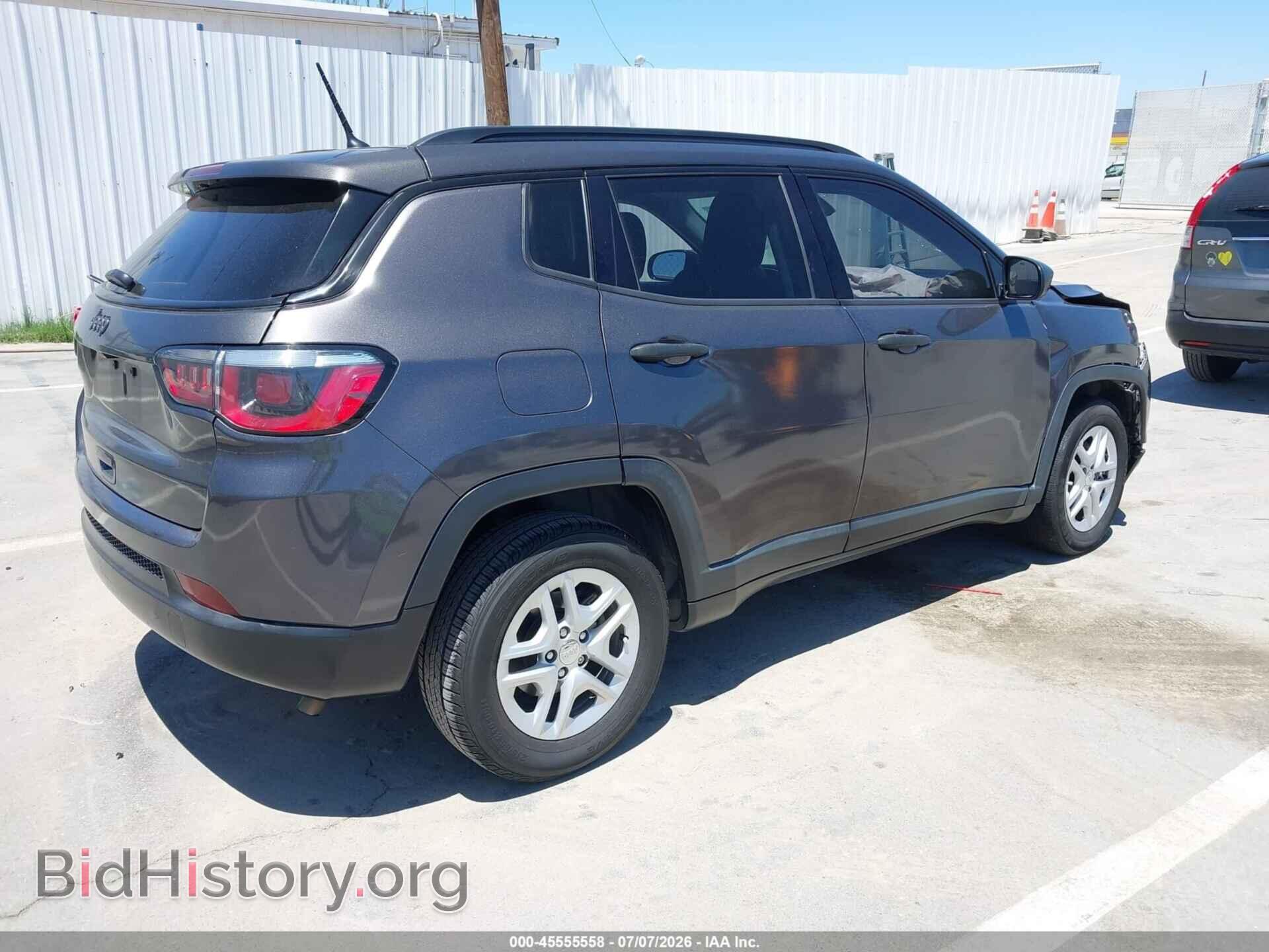2017 JEEP COMPASS - VIN: 3C4NJCAB0HT668559 - Photo 4