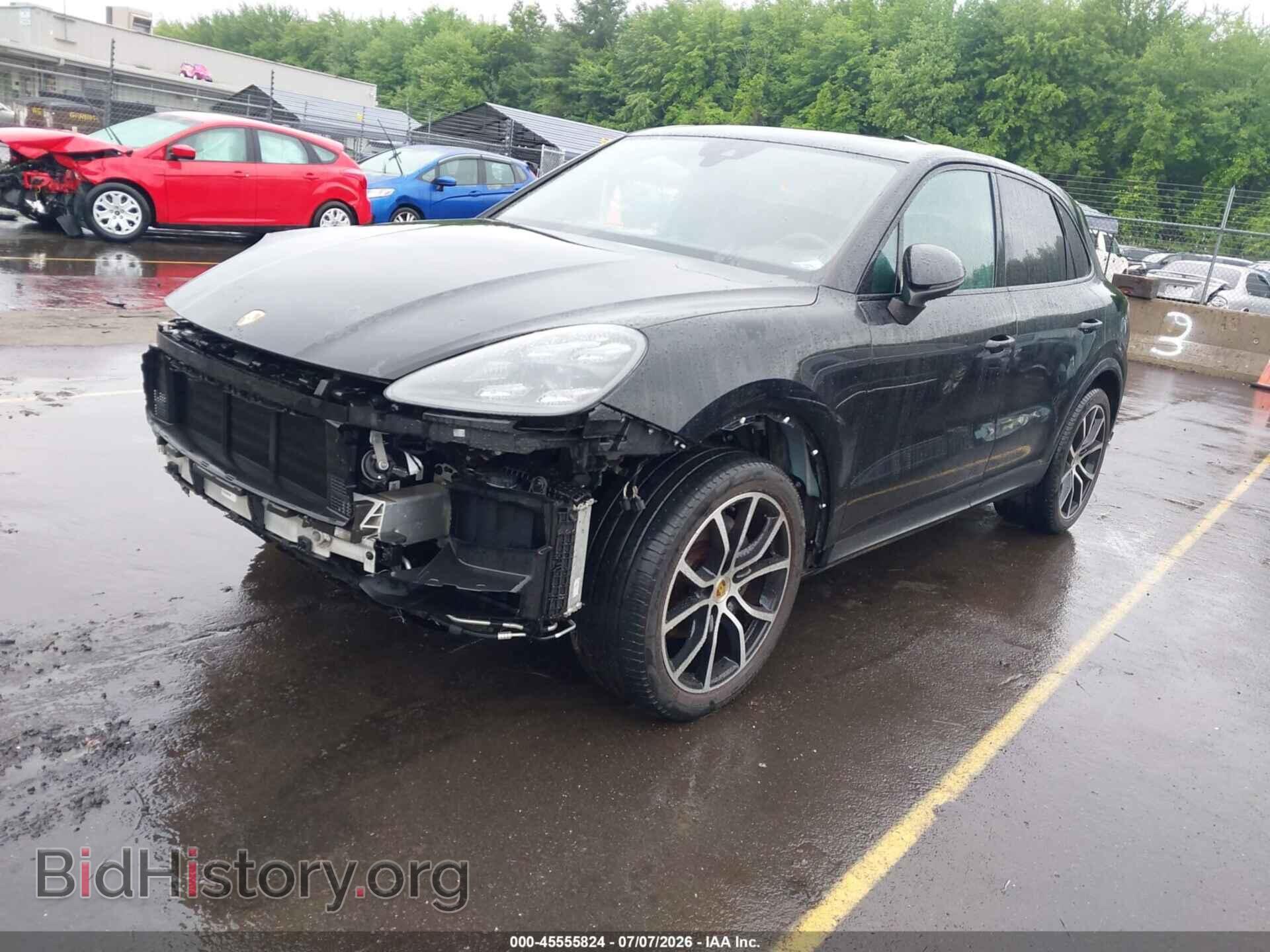 2019 PORSCHE CAYENNE - VIN: WP1AA2AY0KDA17036 - Photo 2