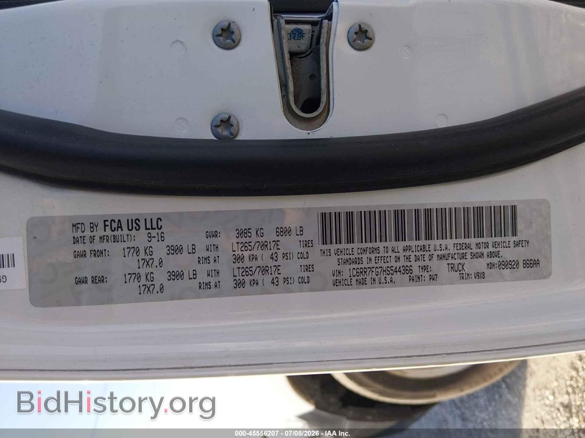 2017 RAM 1500 - VIN: 1C6RR7FG7HS544366 - Фото 9