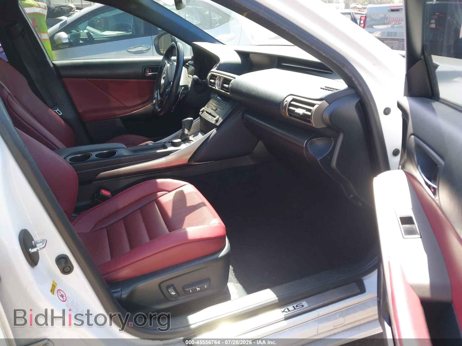 2015 LEXUS IS 250 - VIN: JTHBF1D21F5064681 - Photo 5