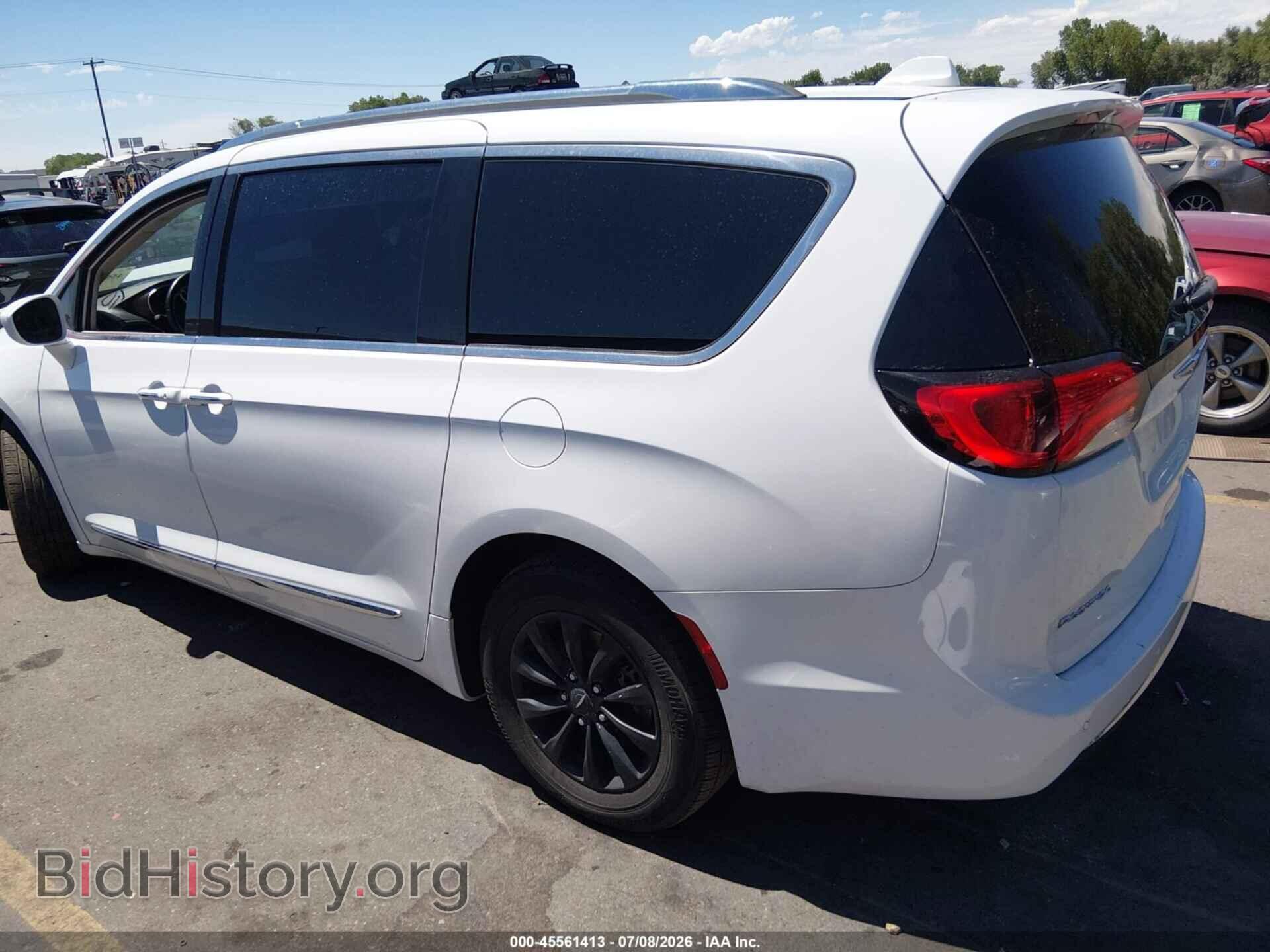 2018 CHRYSLER PACIFICA - VIN: 2C4RC1EG6JR154231 - Photo 3