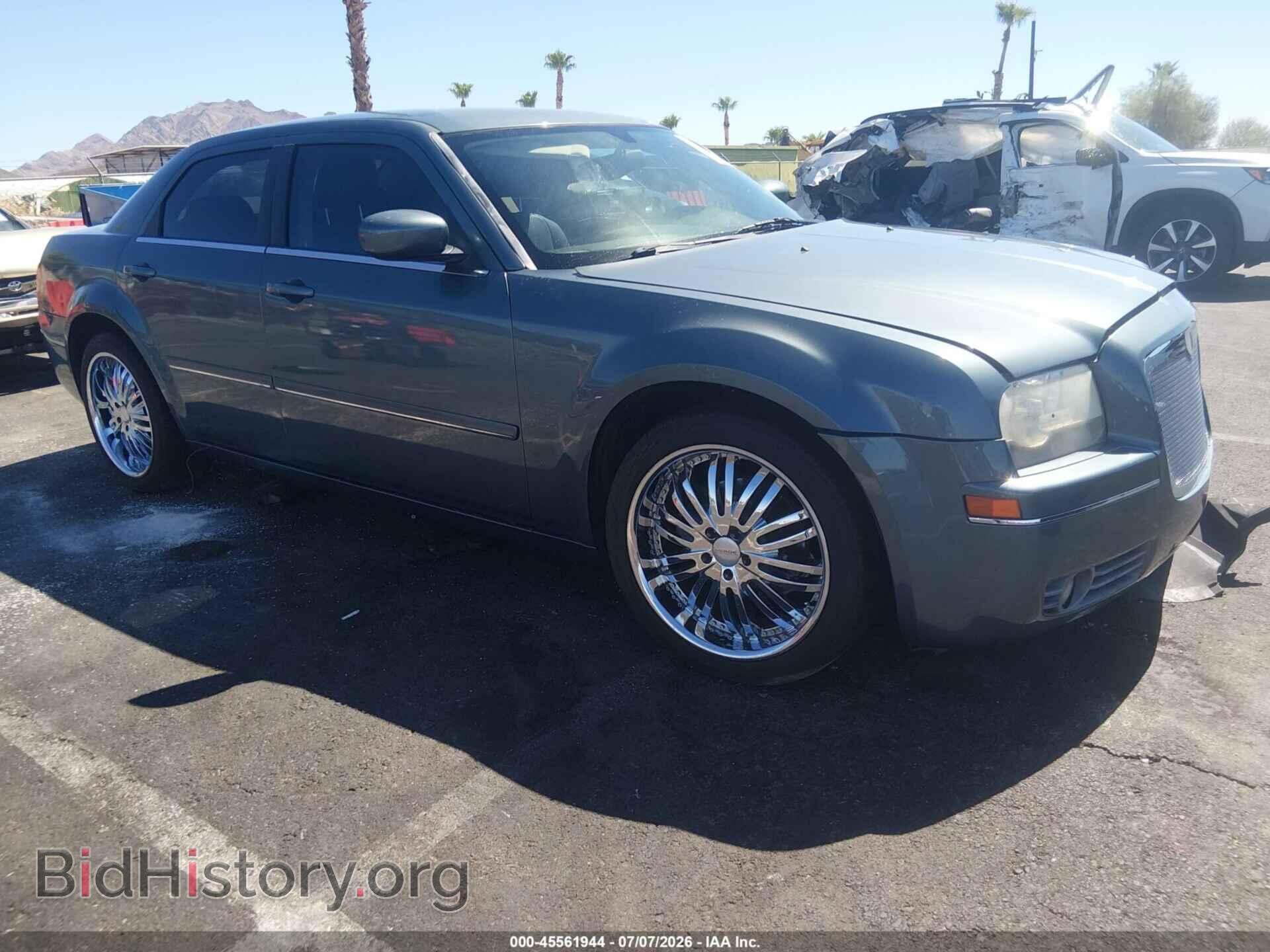 Photo 2C3JA53GX5H691875 - CHRYSLER 300 2005