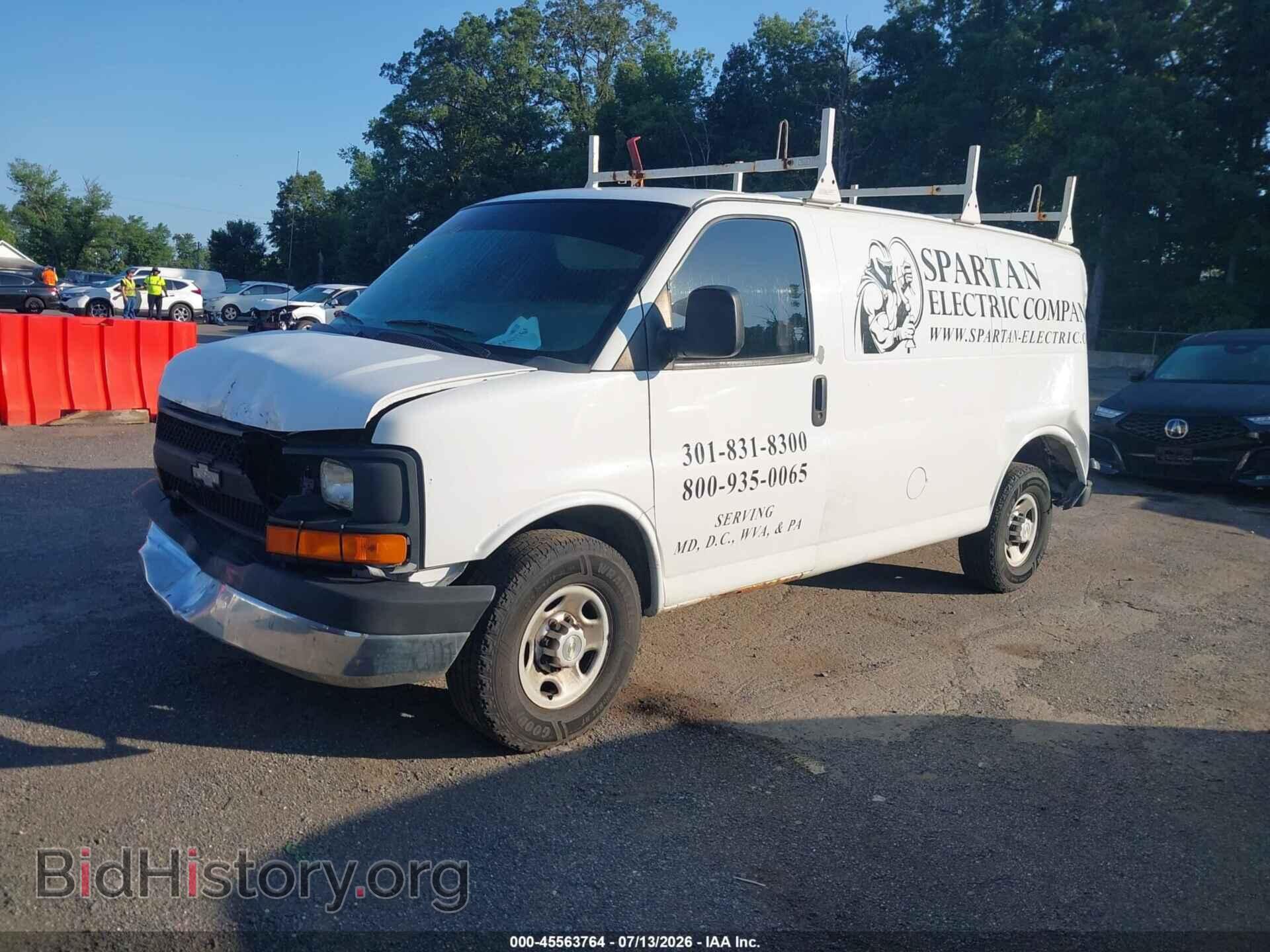 2012 CHEVROLET EXPRESS 2500 - VIN: 1GCWGFCA1C1203216 - Photo 2