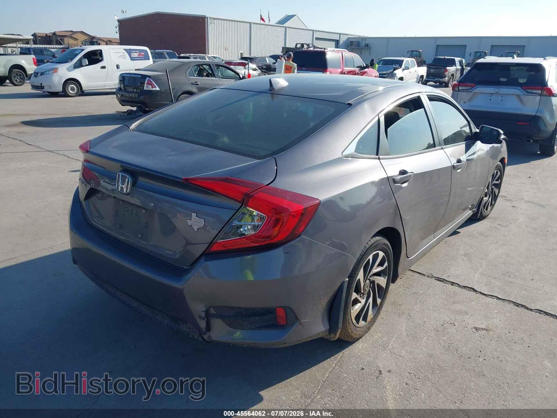 2017 HONDA CIVIC - VIN: 19XFC2F75HE044855 - Photo 4