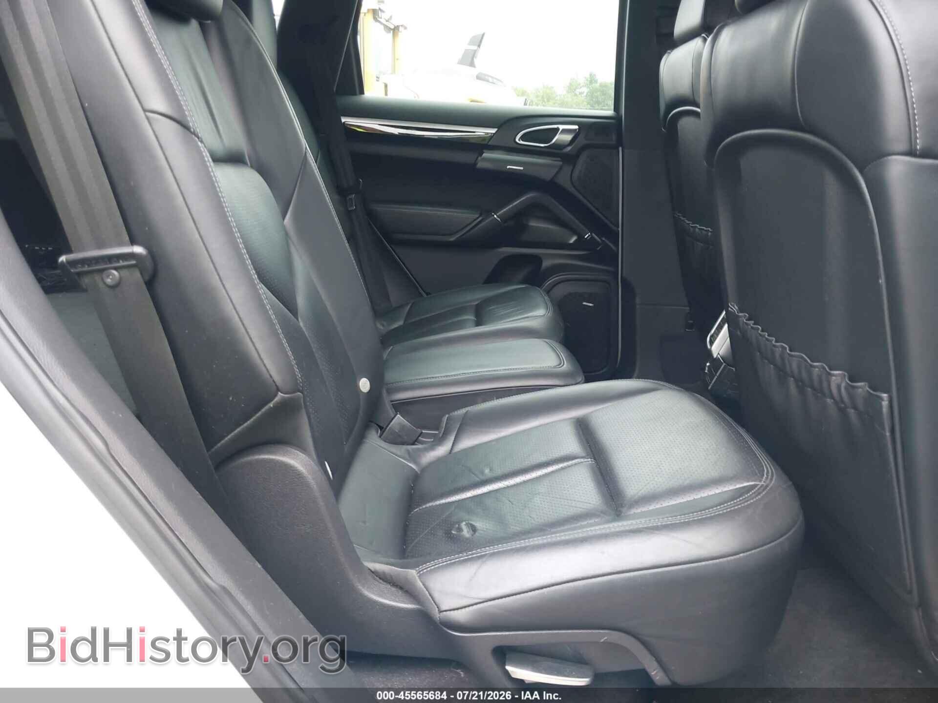 2012 PORSCHE CAYENNE - VIN: WP1AA2A2XCLA01381 - Фото 8
