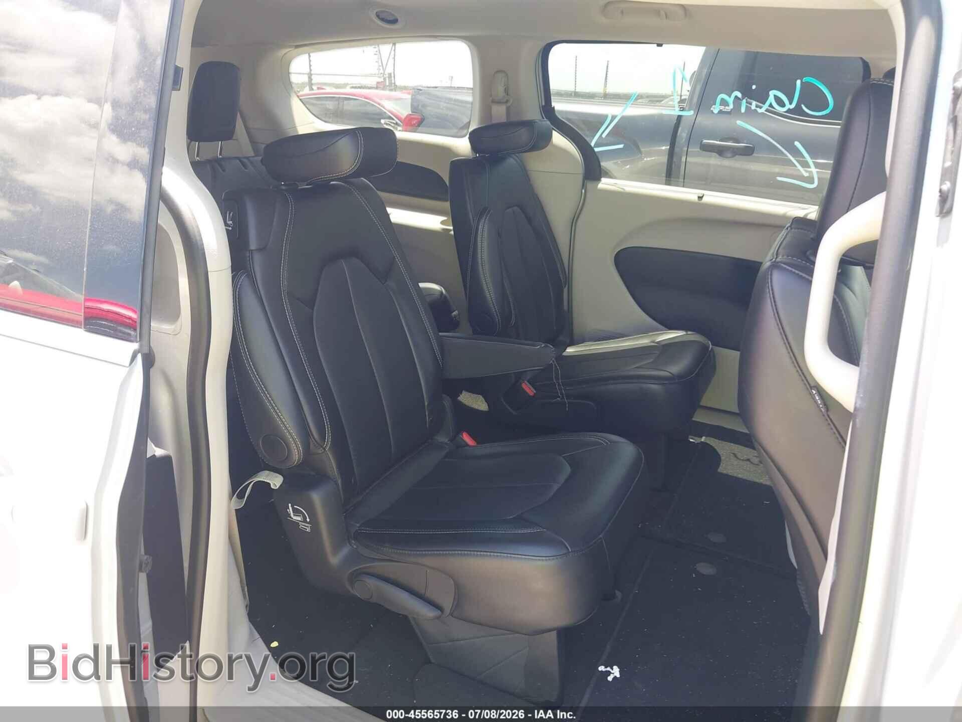 2024 CHRYSLER PACIFICA - VIN: 2C4RC1BG6RR123240 - Photo 8