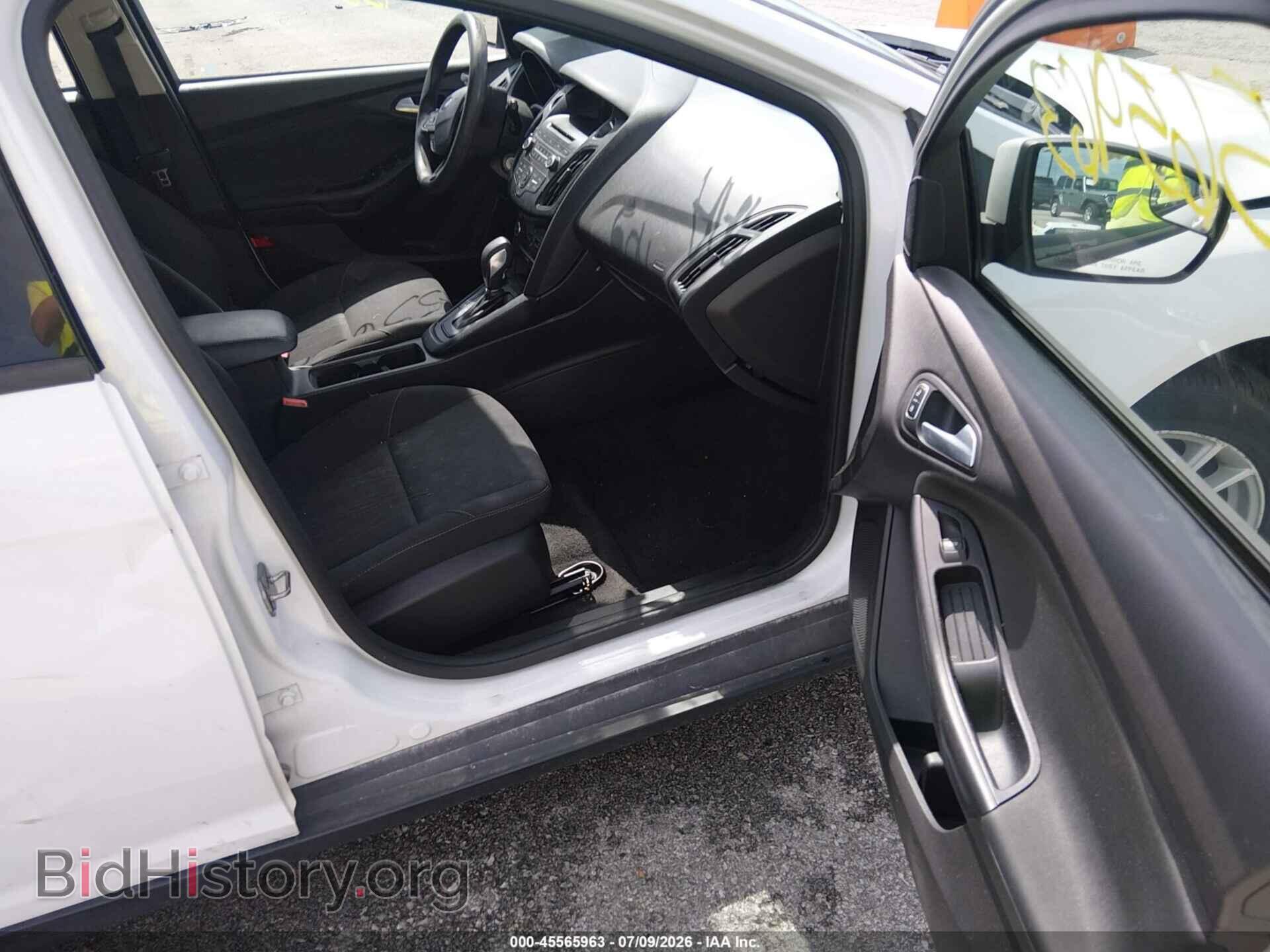 2017 FORD FOCUS - VIN: 1FADP3K24HL278364 - Photo 5