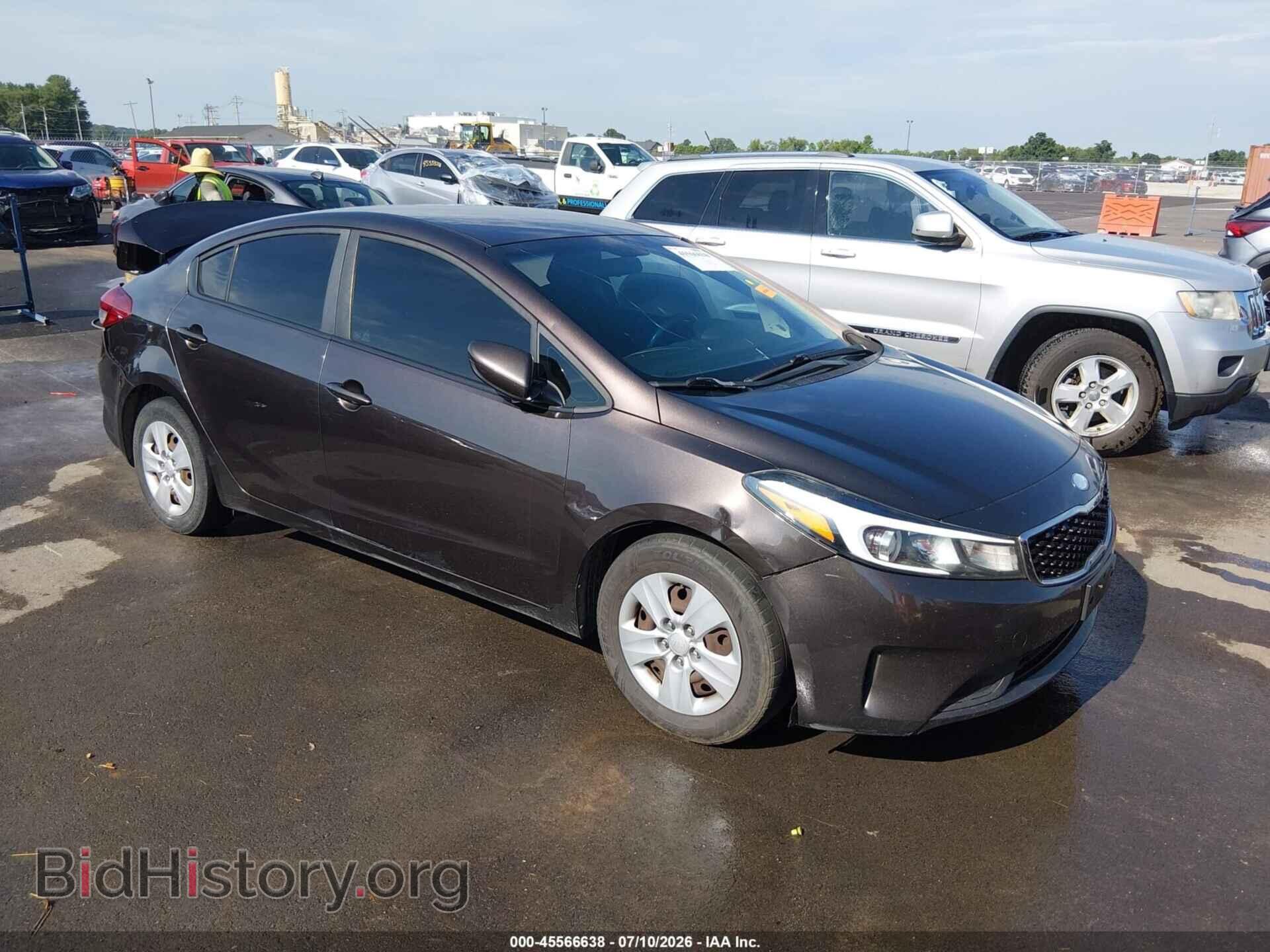 Photo 3KPFK4A70HE134842 - KIA FORTE 2017