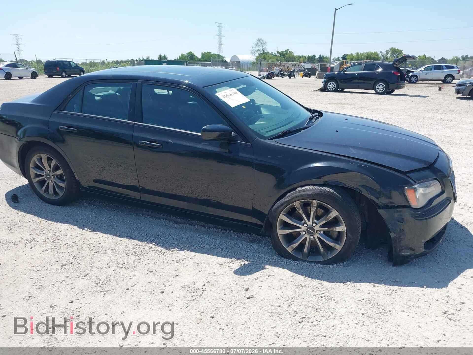 Фотография 2C3CCAGG6EH384483 - CHRYSLER 300 2014