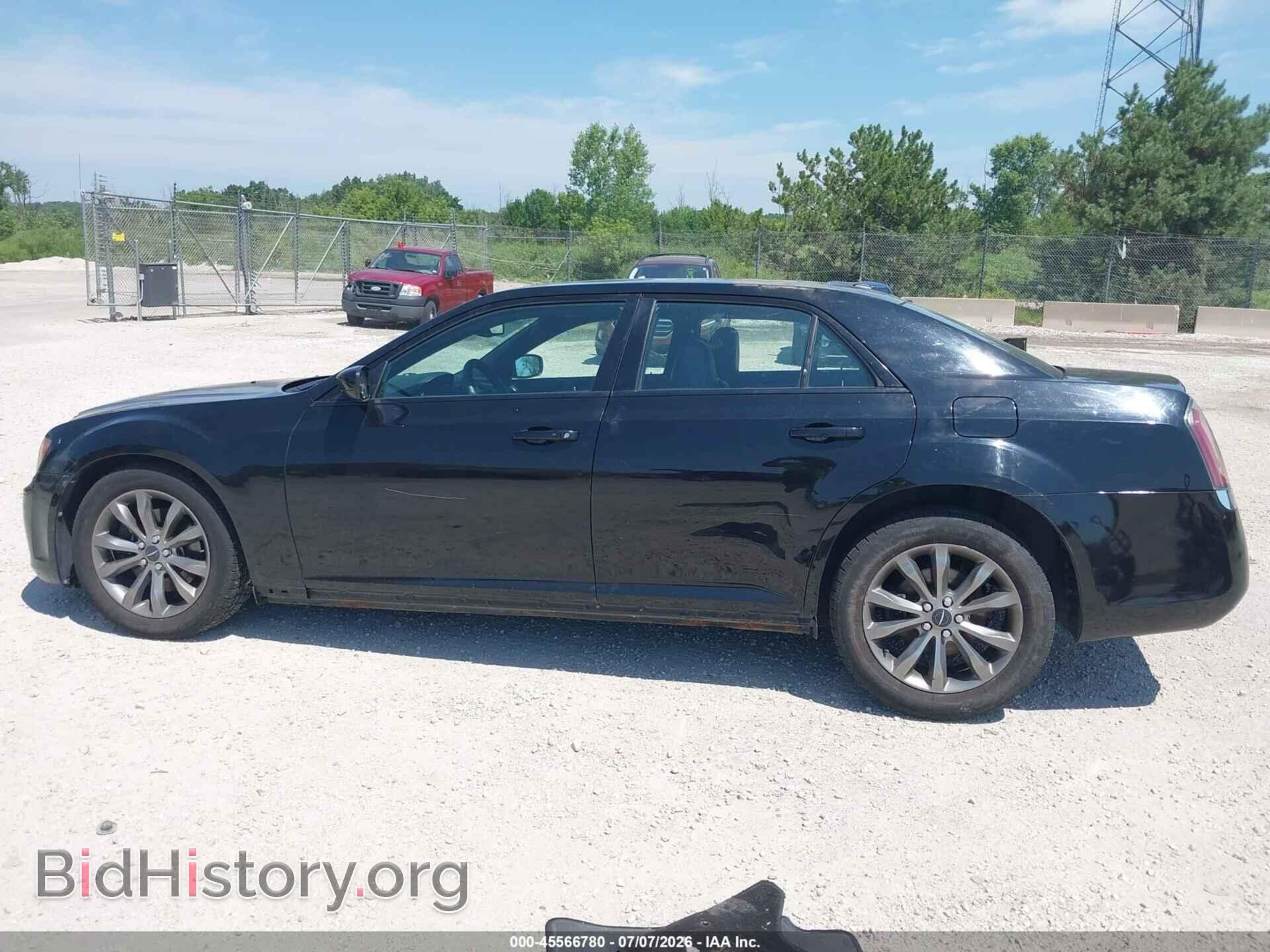 2014 CHRYSLER 300 - VIN: 2C3CCAGG6EH384483 - Photo 14