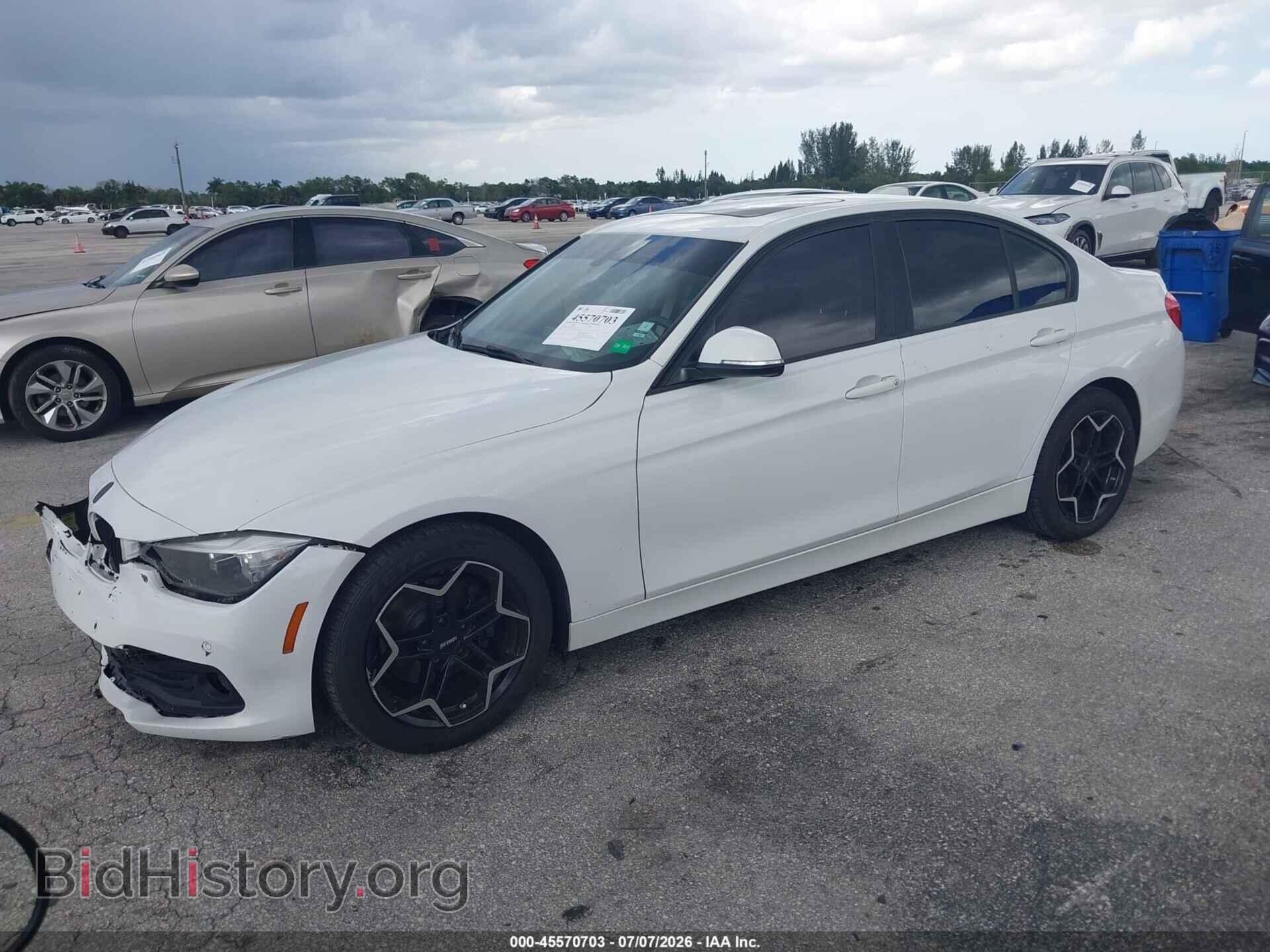 2016 BMW 320I - VIN: WBA8E1G54GNU11374 - Фото 2