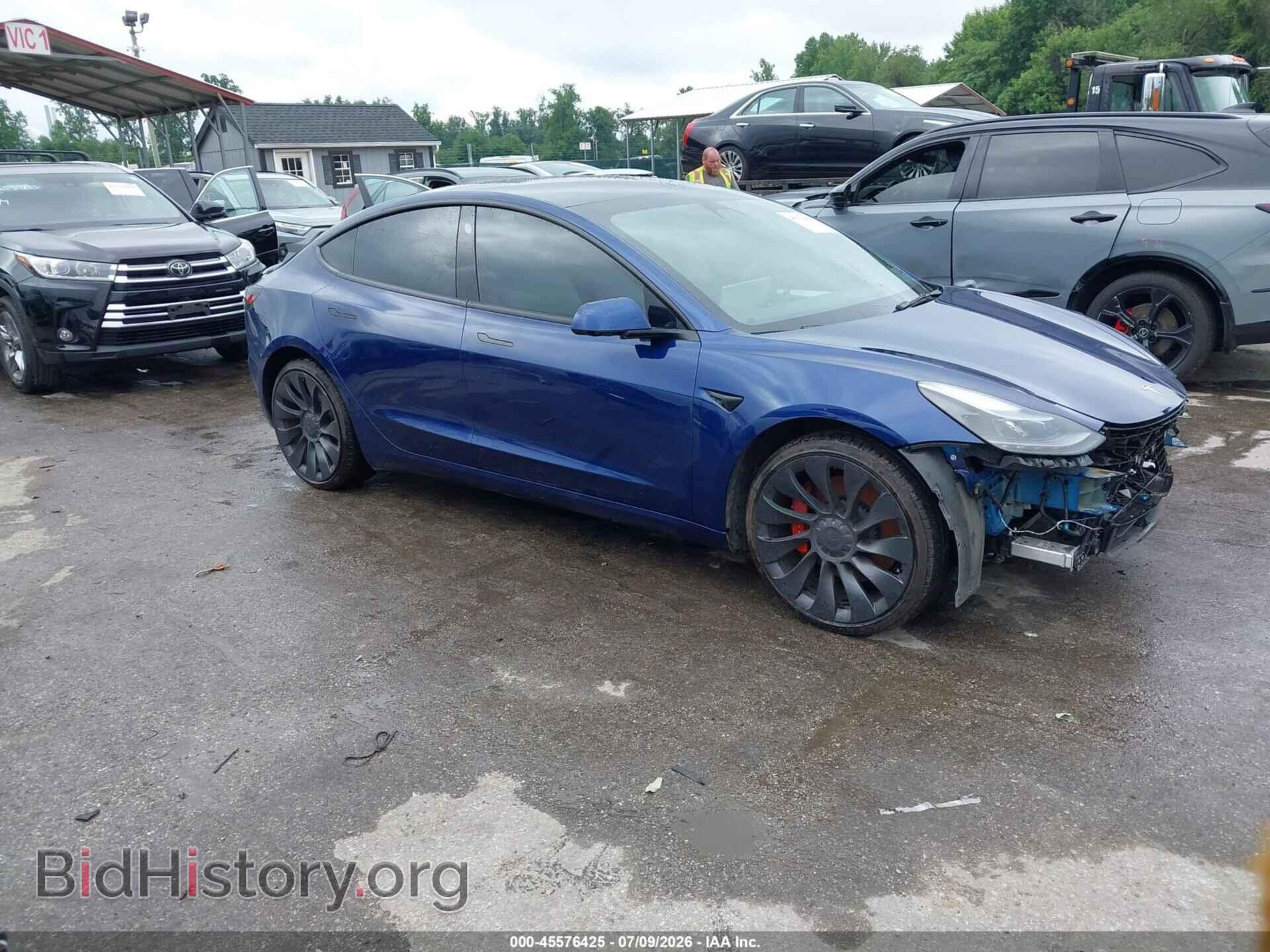 Фотография 5YJ3E1EC0PF586489 - TESLA MODEL 3 2023
