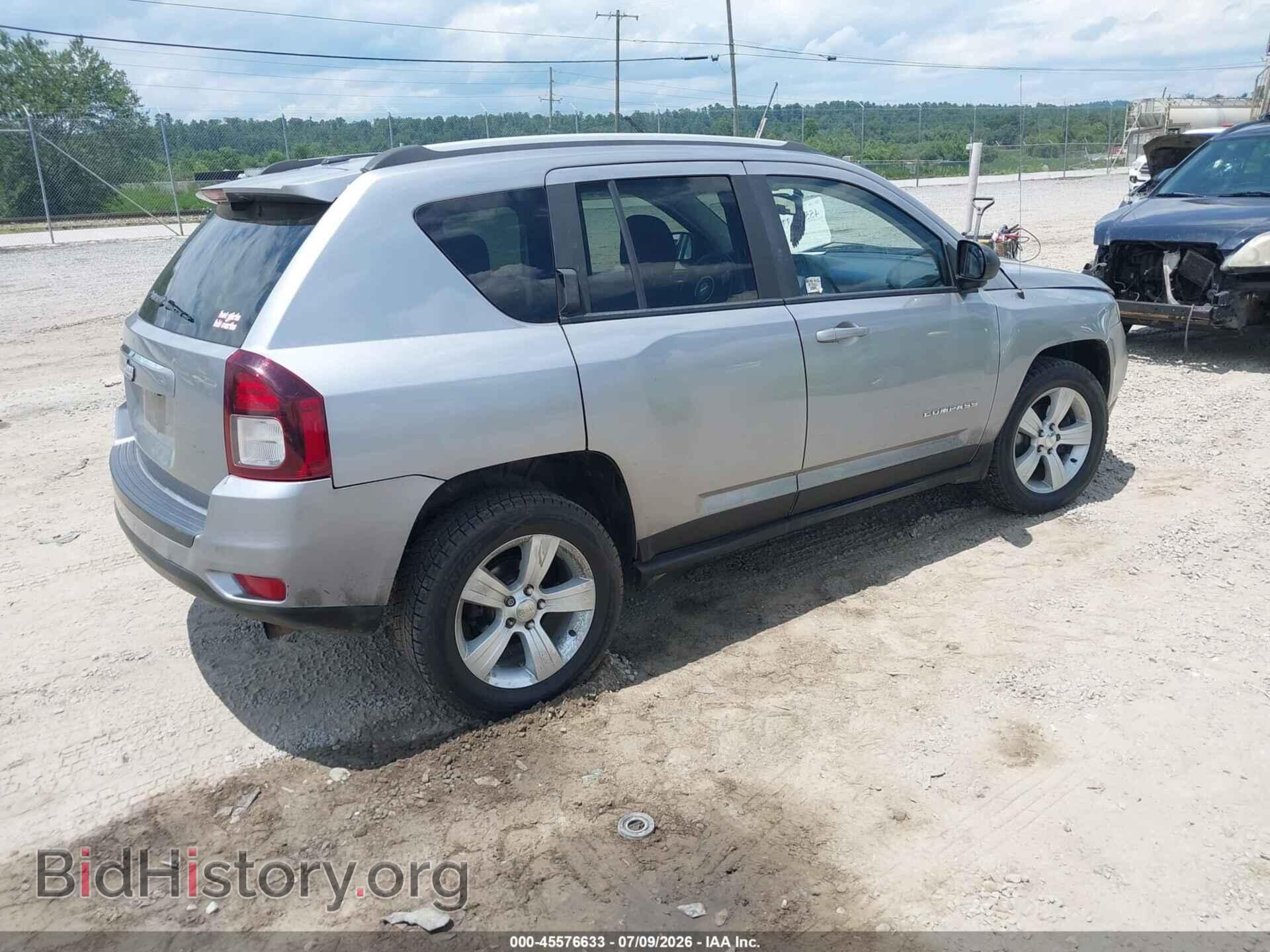 2016 JEEP COMPASS - VIN: 1C4NJDBB1GD571914 - Photo 4