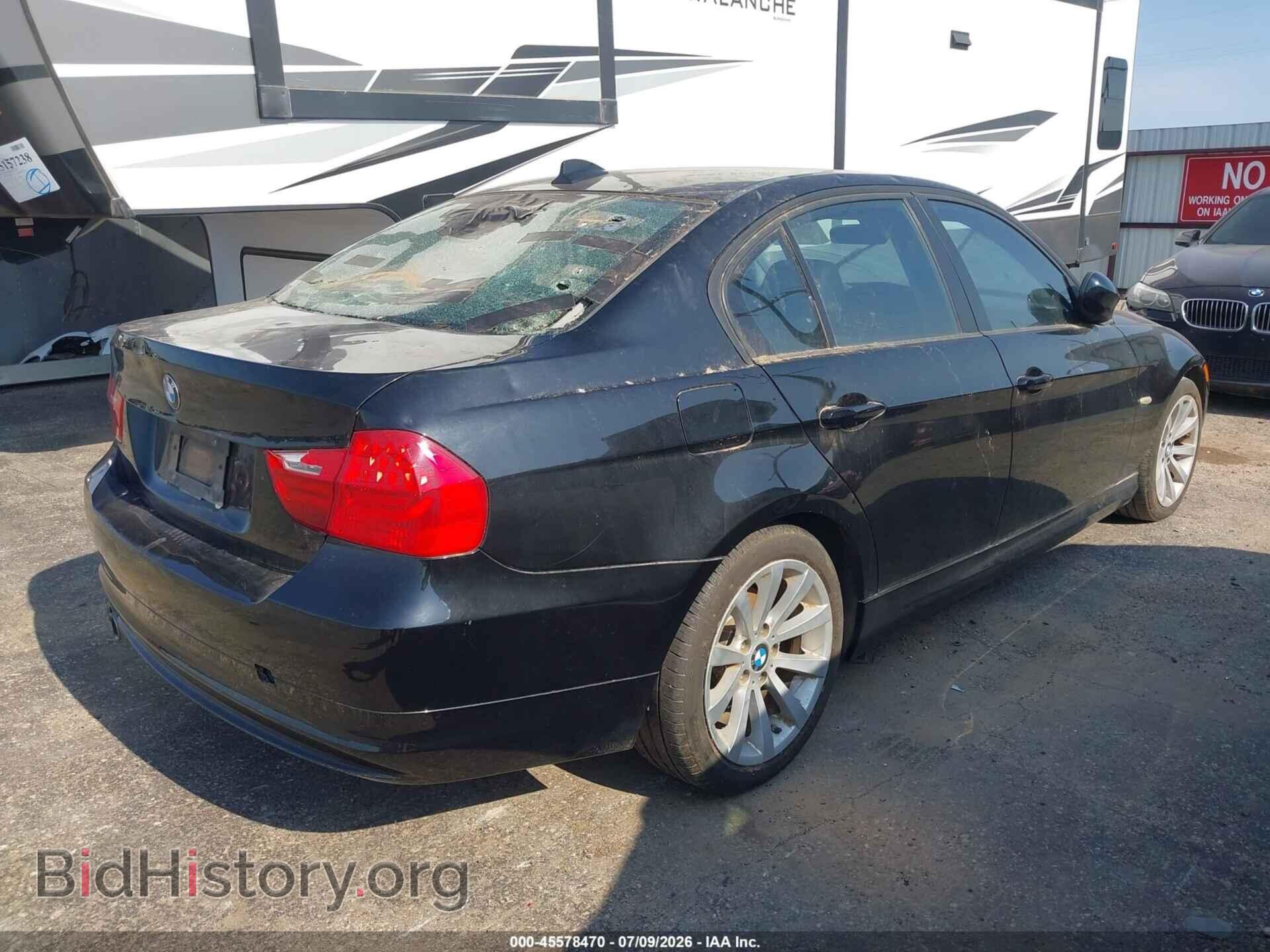 2011 BMW 328I - VIN: WBAPH7C56BA801808 - Фото 4