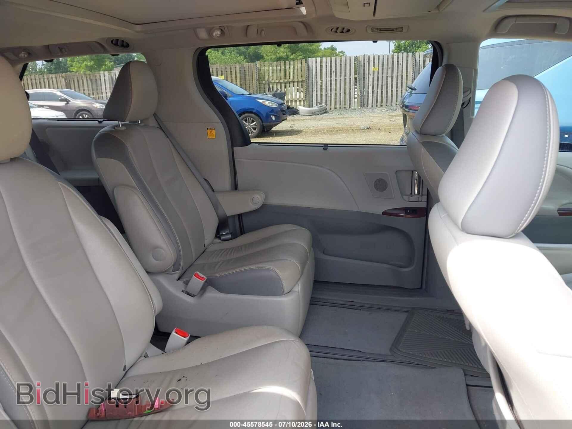 2013 TOYOTA SIENNA - VIN: 5TDDK3DC8DS065053 - Фото 8
