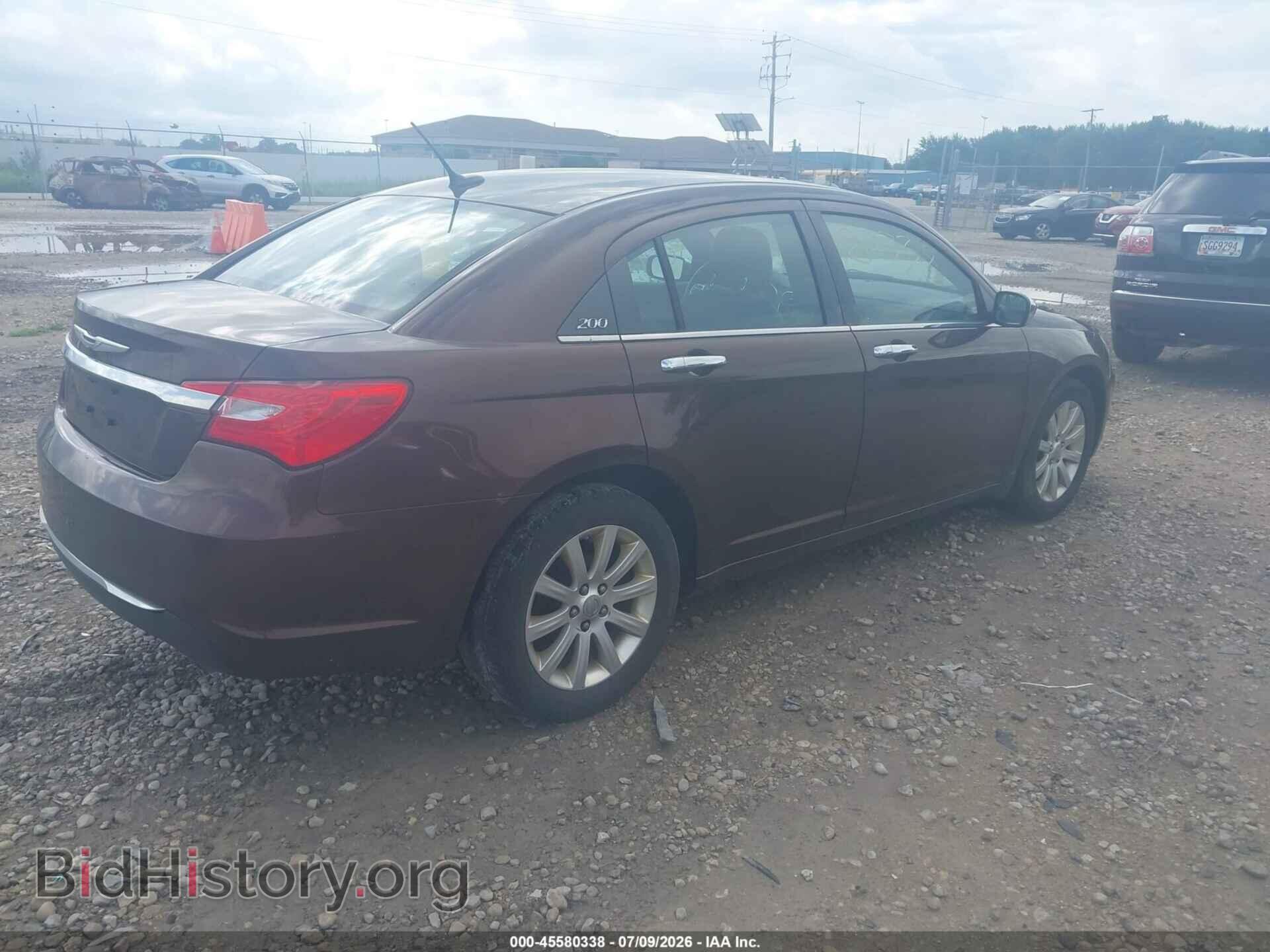 2013 CHRYSLER 200 - VIN: 1C3CCBCG3DN501177 - Фото 4