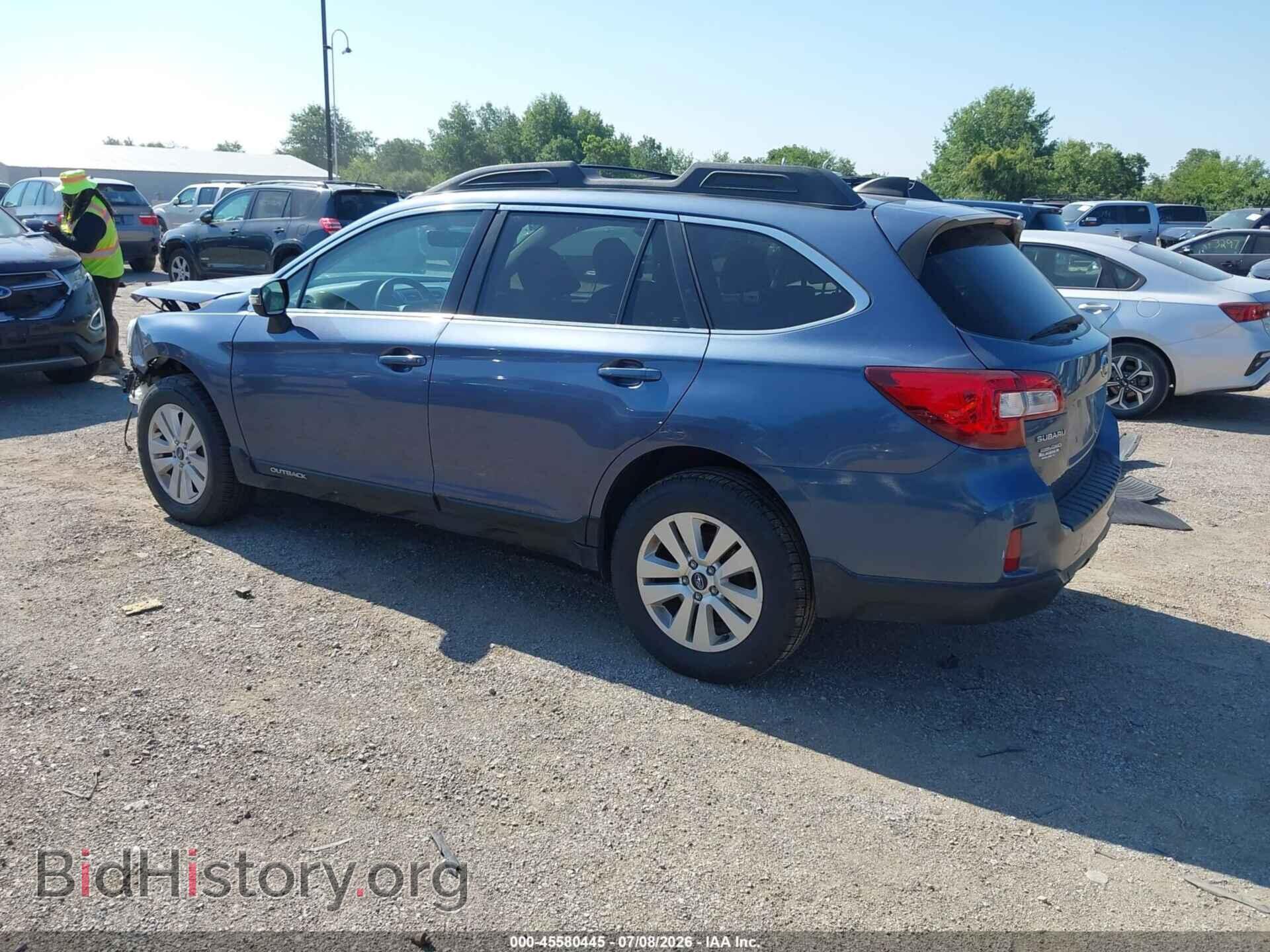2017 SUBARU OUTBACK - VIN: 4S4BSAFC2H3377896 - Photo 3