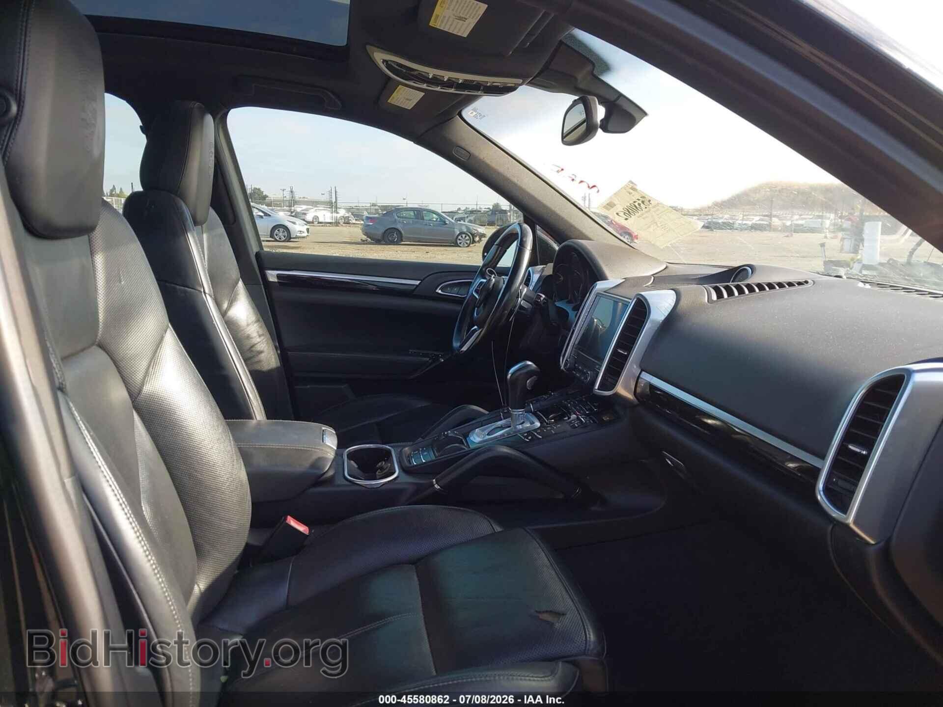 2017 PORSCHE CAYENNE - VIN: WP1AA2A24HKA91902 - Фото 5