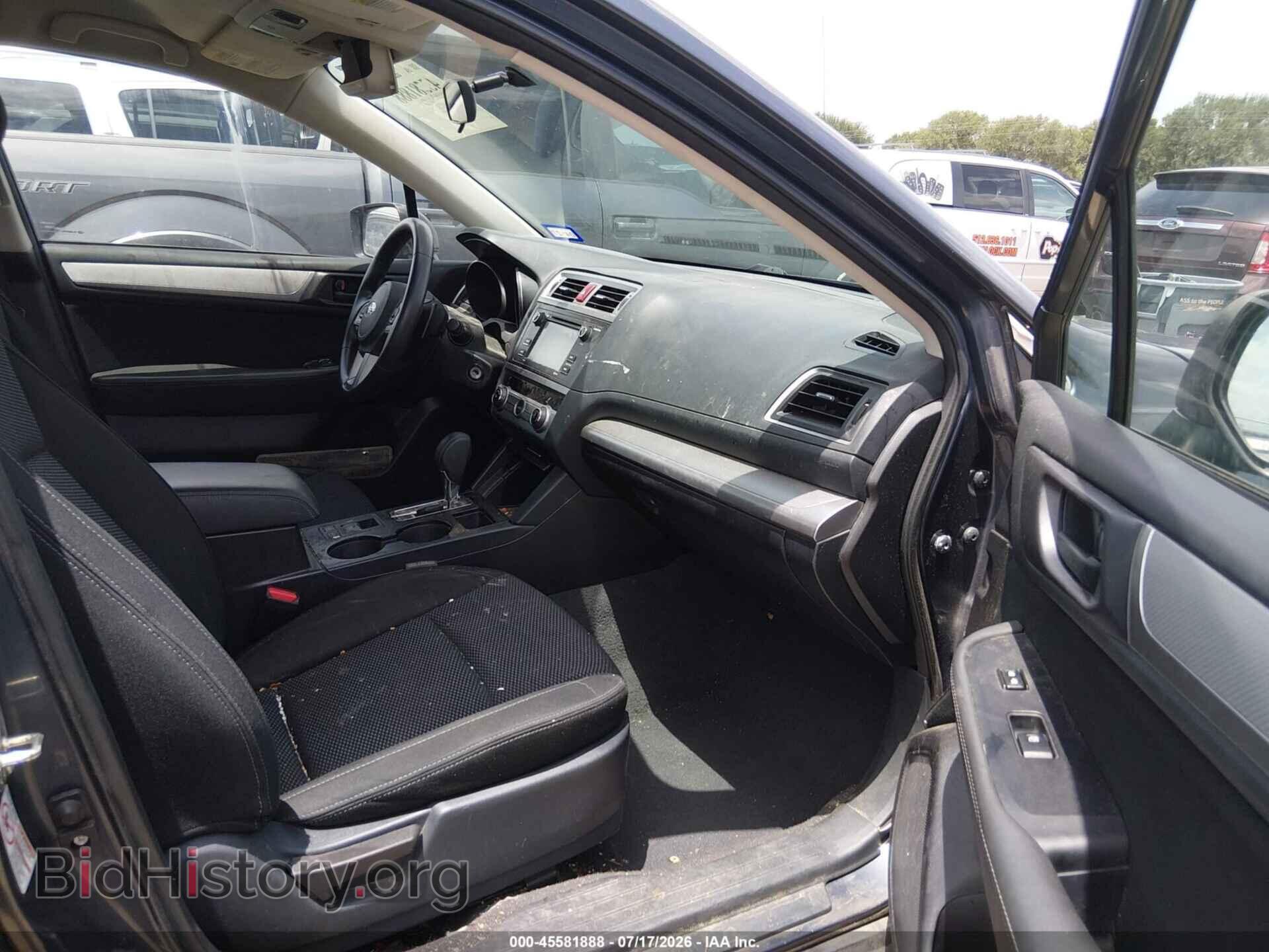 2017 SUBARU OUTBACK - VIN: 4S4BSAACXH3338013 - Фото 5