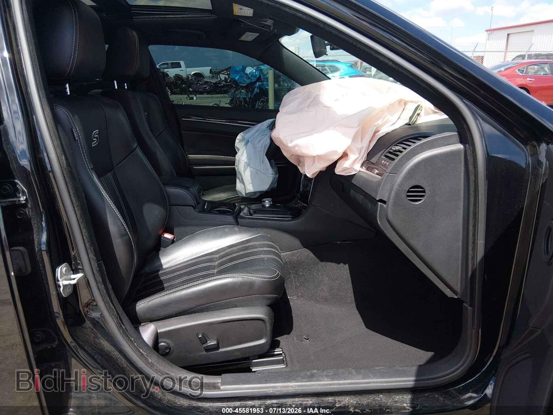 2023 CHRYSLER 300 - VIN: 2C3CCABG5PH599766 - Photo 5