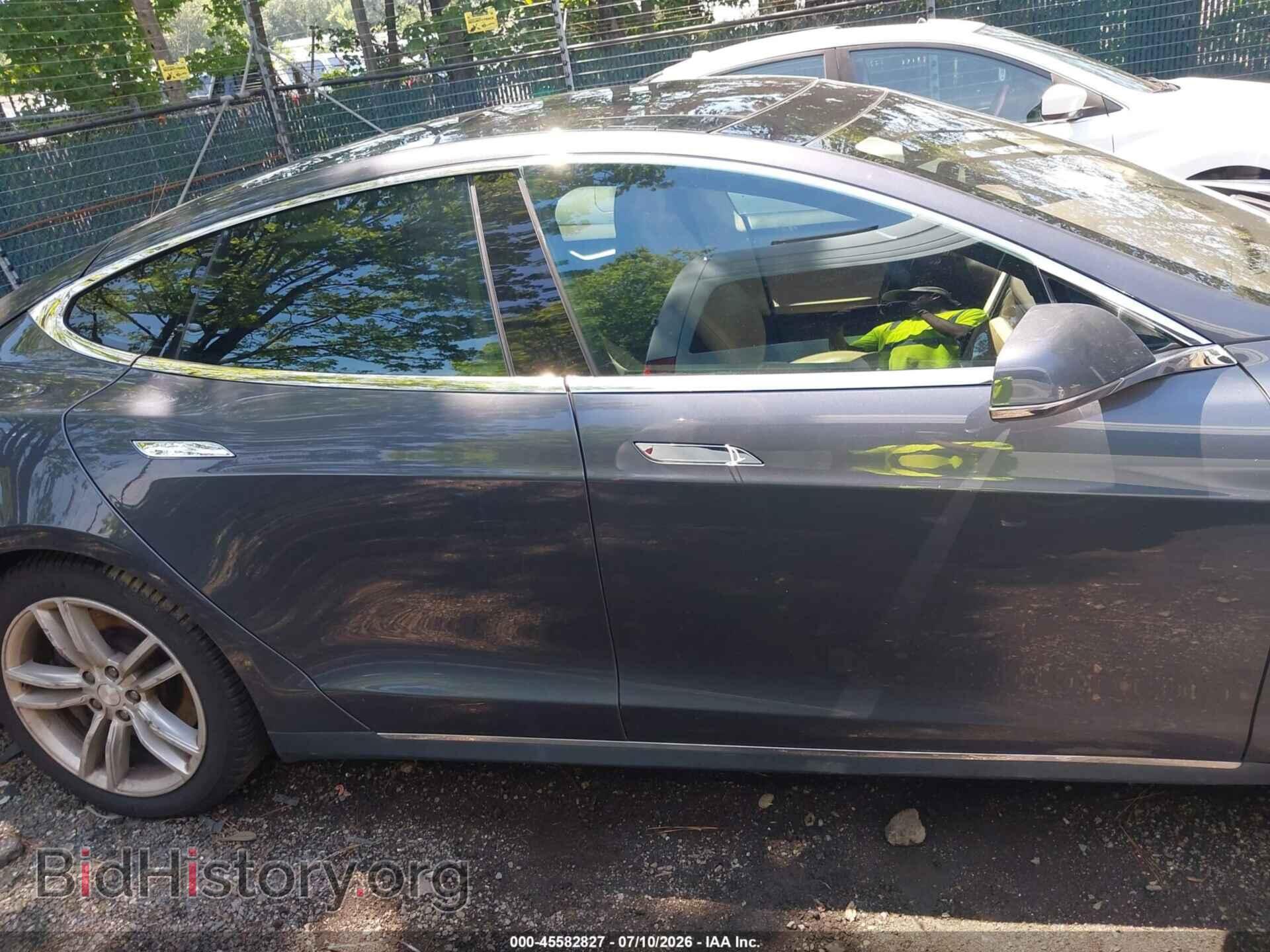 2015 TESLA MODEL S - VIN: 5YJSA1H27FFP78825 - Photo 13