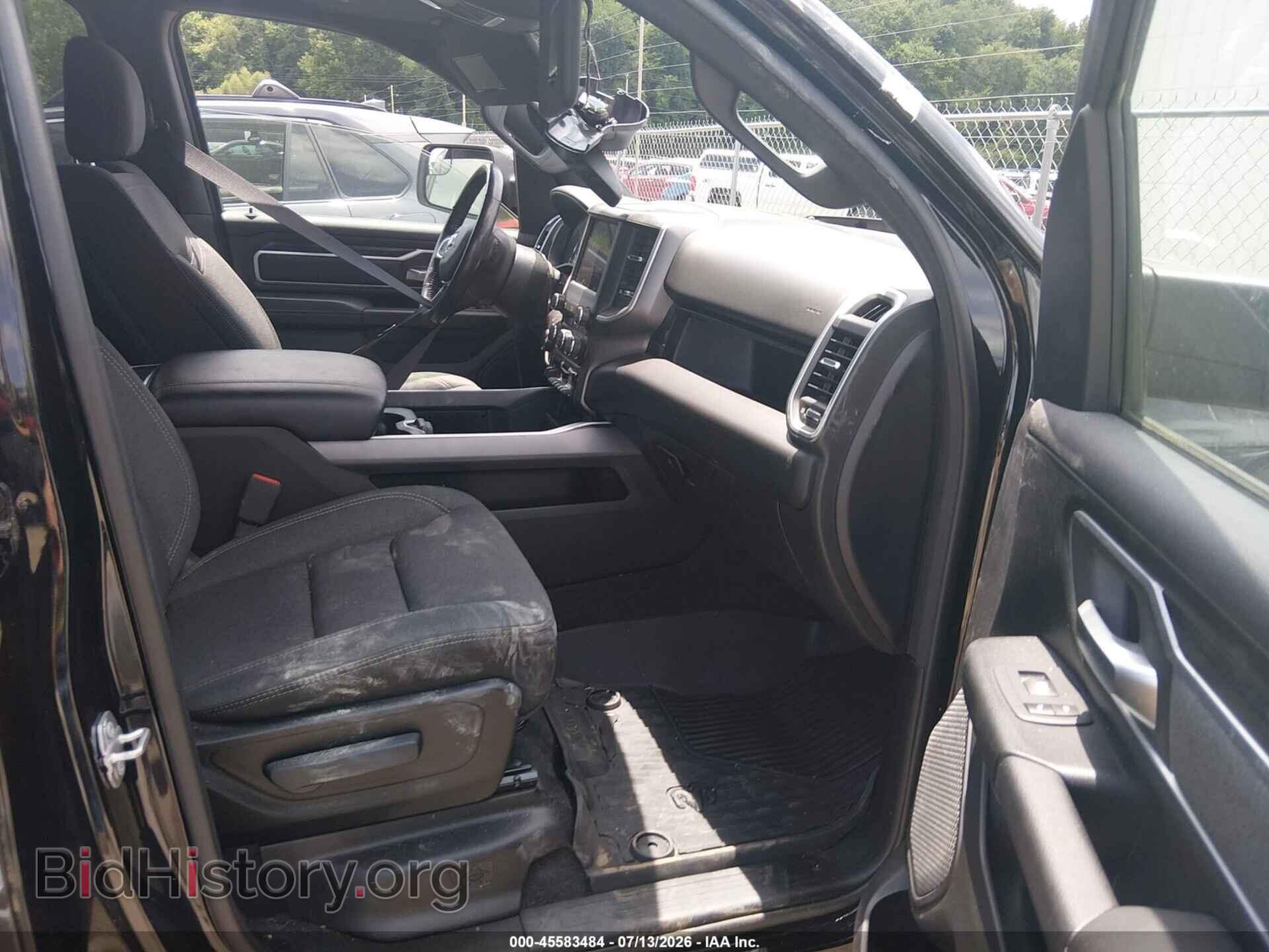 2020 RAM 1500 - VIN: 1C6SRFFT4LN371650 - Фото 5