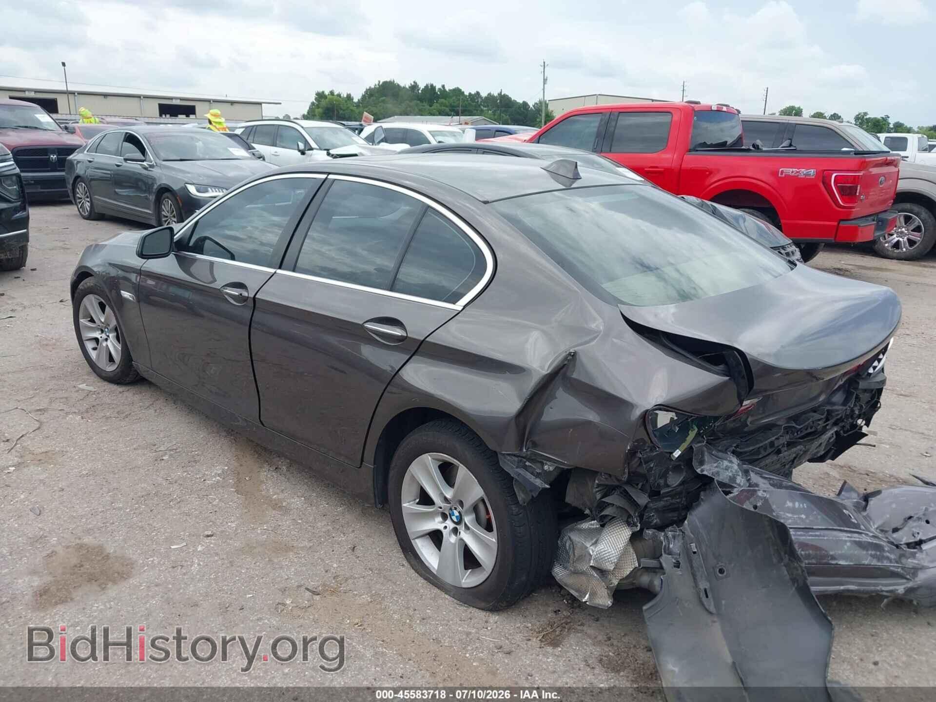 2011 BMW 528I - VIN: WBAFR1C53BC740976 - Фото 3