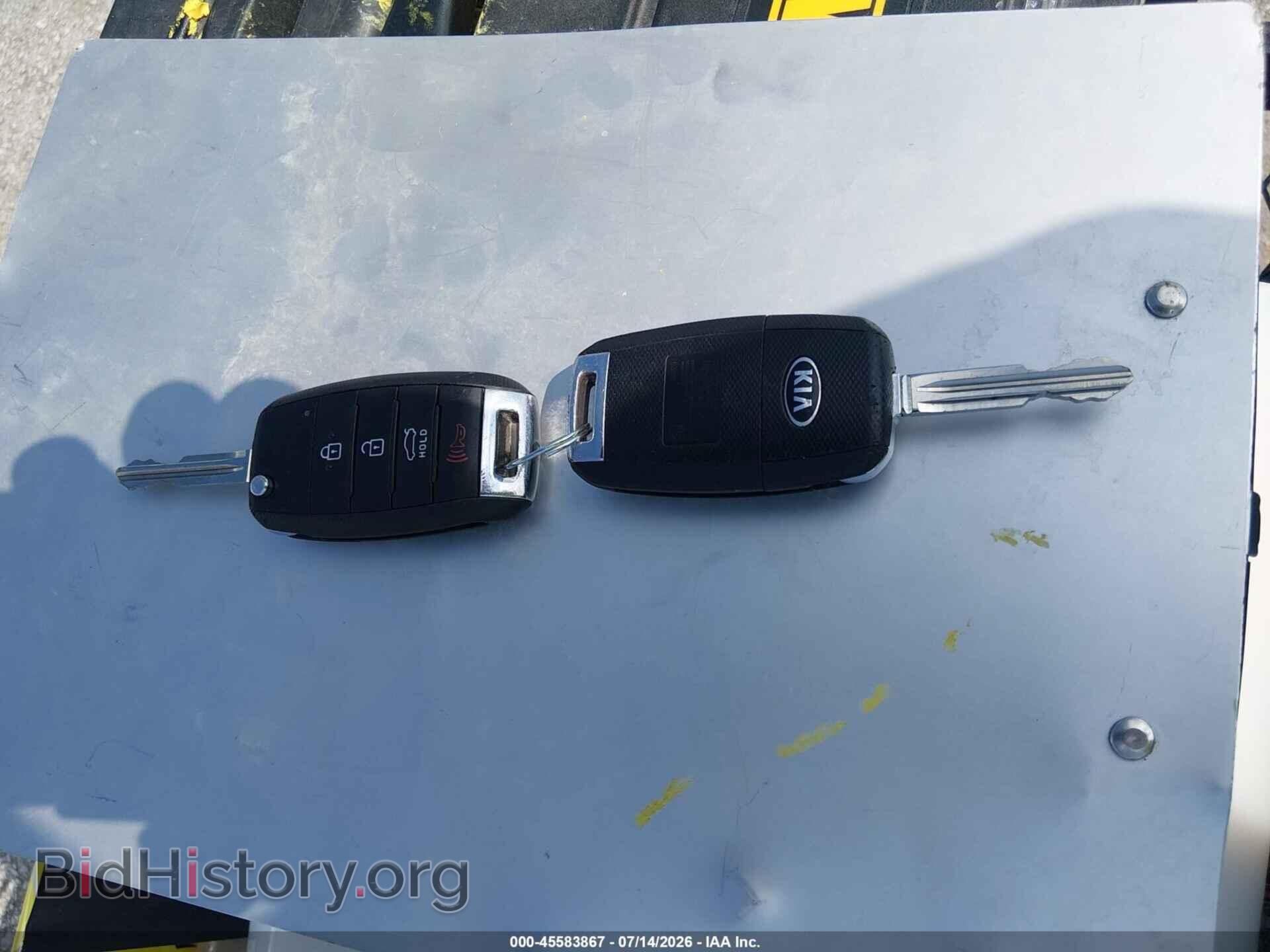 2017 KIA FORTE - VIN: 3KPFK4A78HE089729 - Photo 11