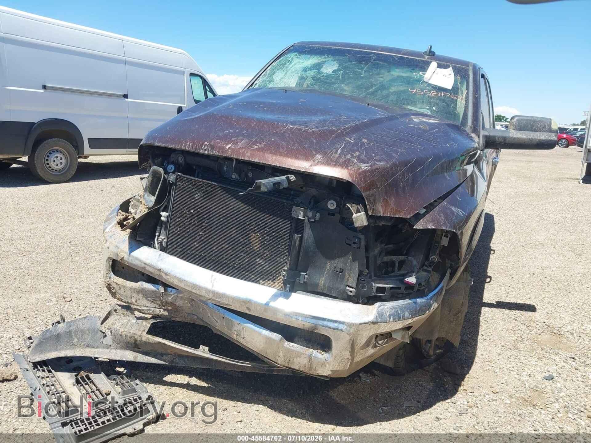 2014 RAM 3500 - VIN: 3C63R3EL4EG139470 - Photo 2