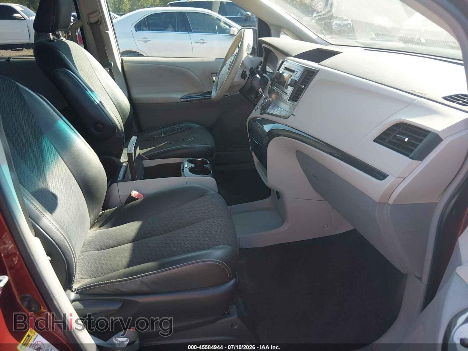 2013 TOYOTA SIENNA - VIN: 5TDXK3DC8DS401104 - Фото 5