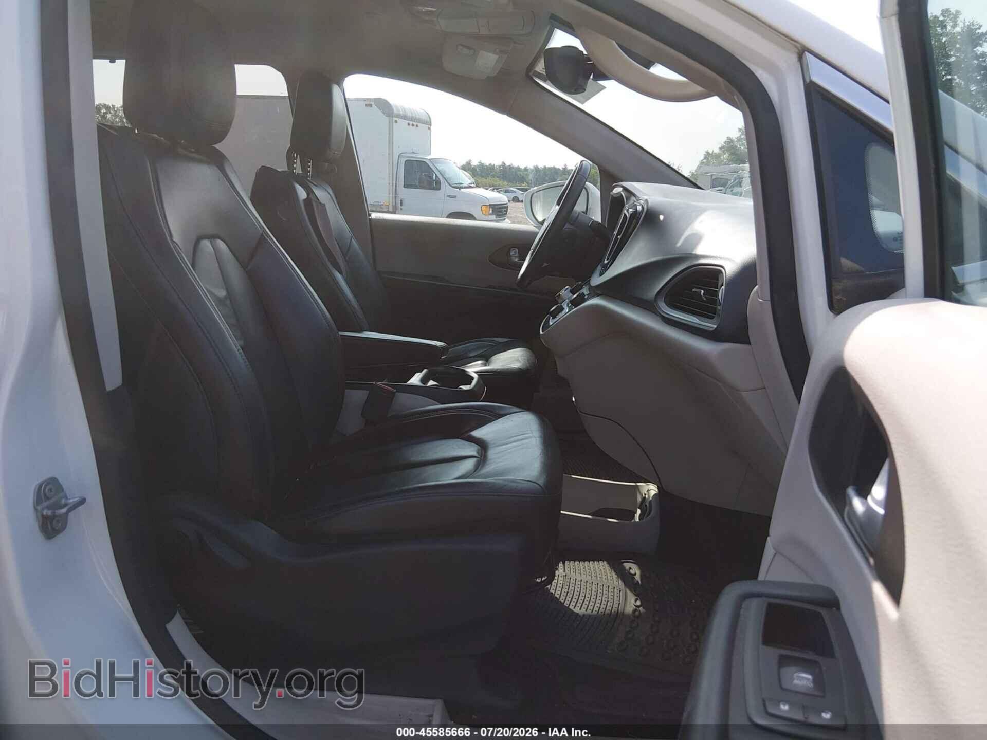 2017 CHRYSLER PACIFICA - VIN: 2C4RC1BG6HR803069 - Photo 5