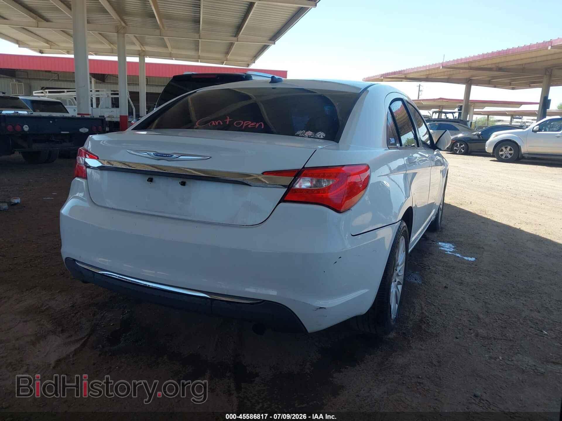 2014 CHRYSLER 200 - VIN: 1C3CCBAB4EN170389 - Photo 4