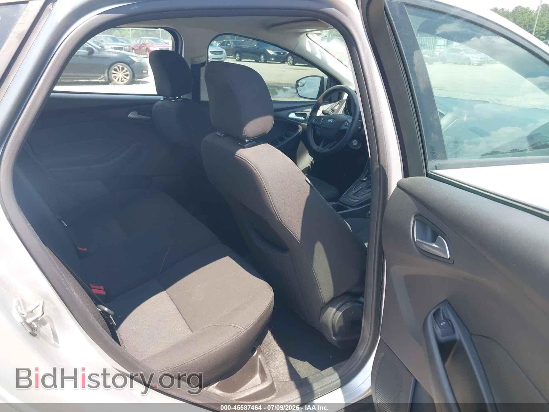 2016 FORD FOCUS - VIN: 1FADP3K24GL259487 - Фото 8