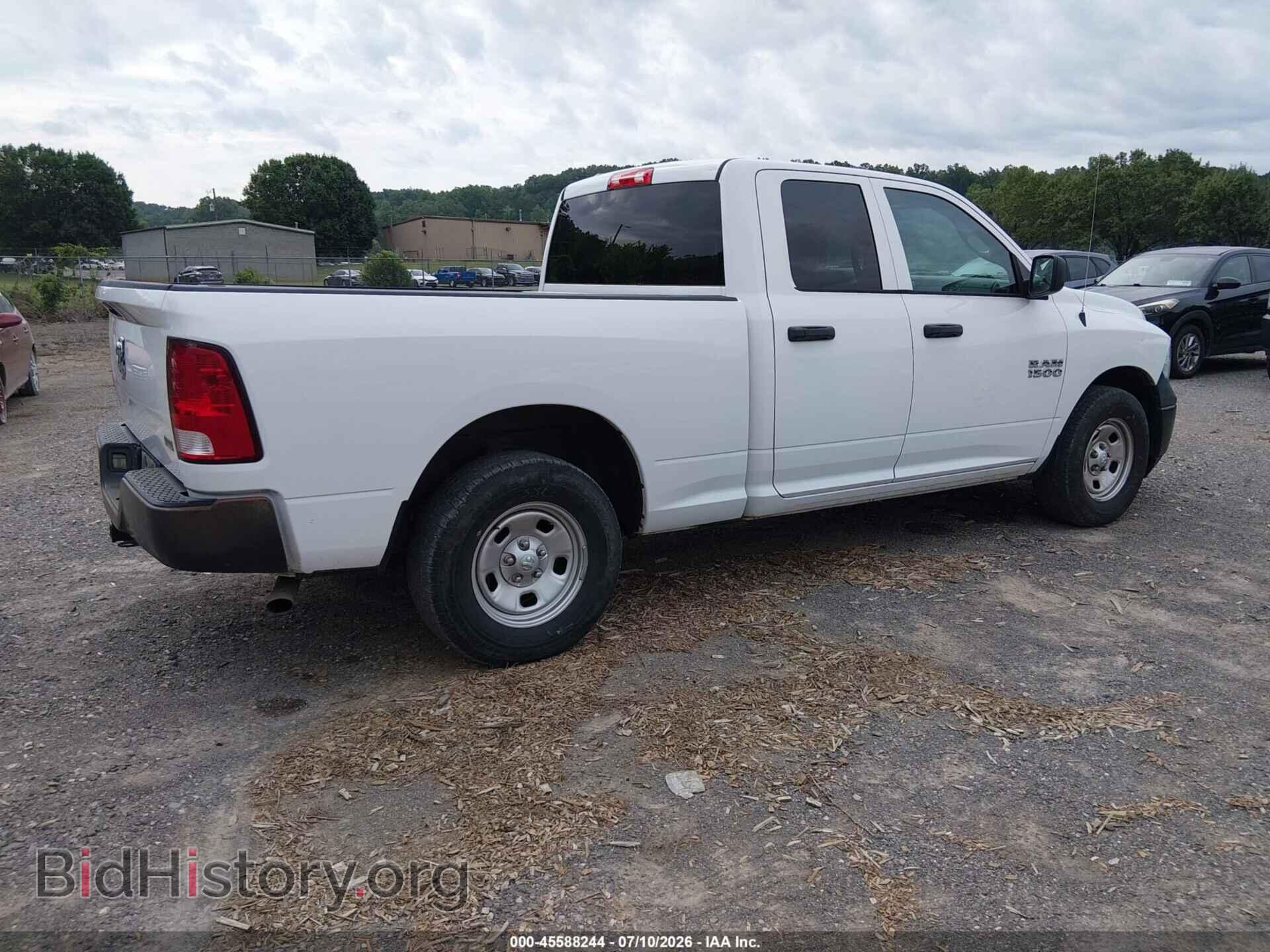 2018 RAM 1500 - VIN: 1C6RR6FG3JS303601 - Фото 4